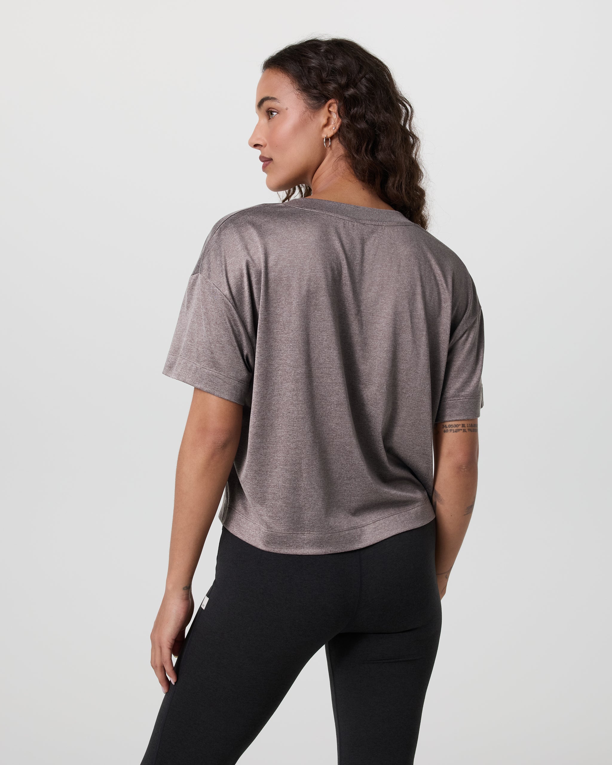 Short Sleeve Energy V-Neck Tee | Chia Heather - Image 3