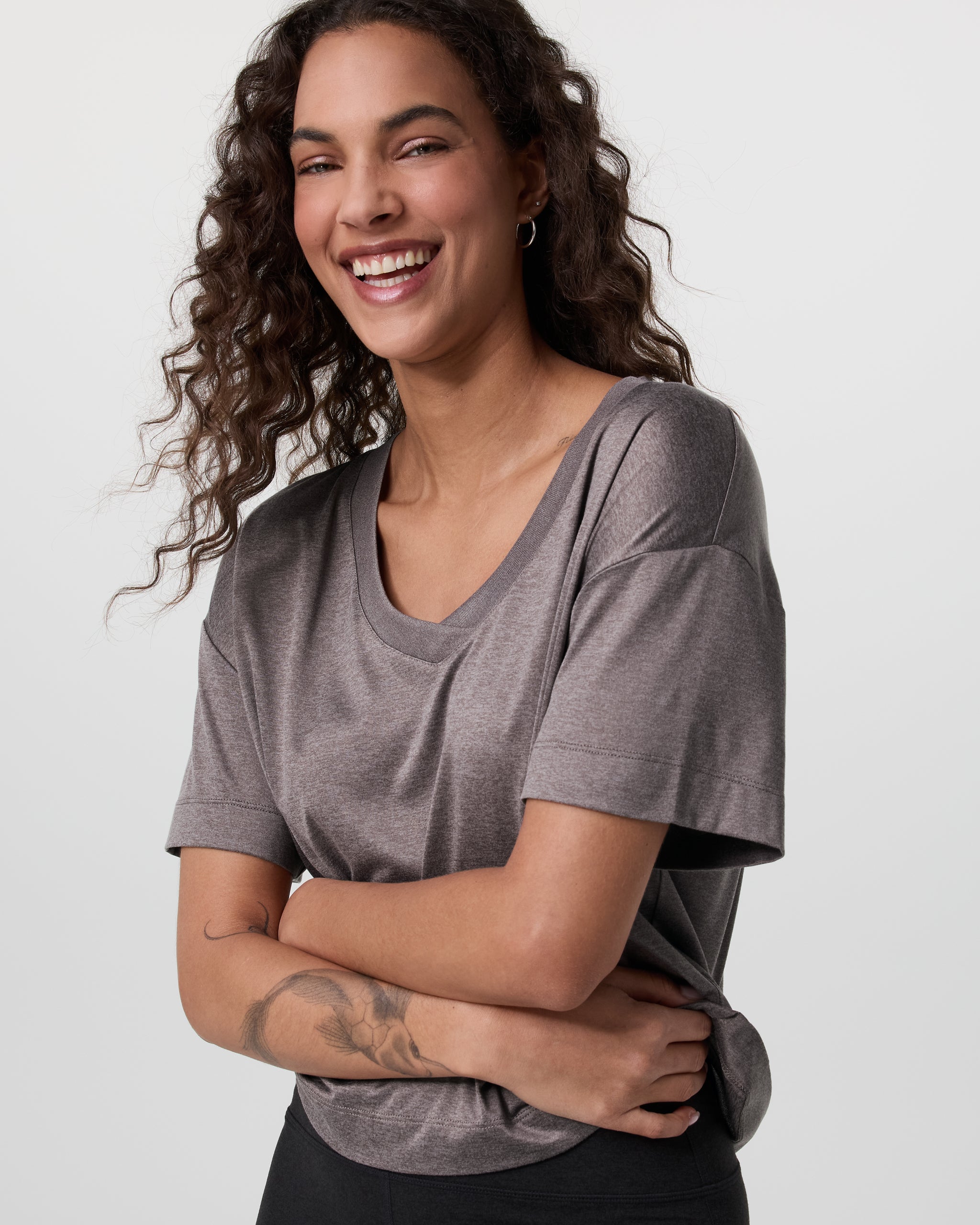 Short Sleeve Energy V-Neck Tee | Chia Heather - Image 4