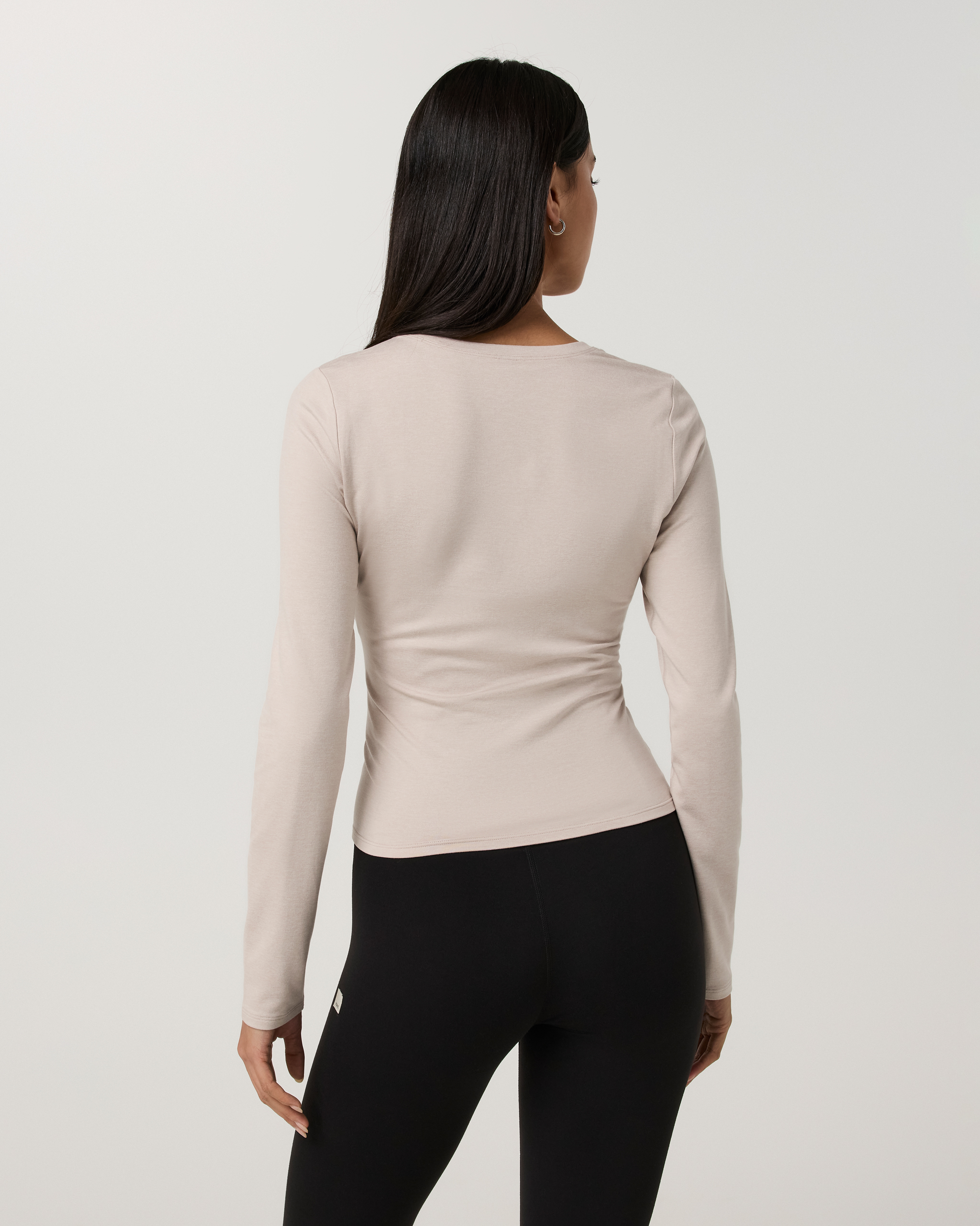 Long Sleeve Halo Essential Scoop | Ecru Heather Tonal - Image 3