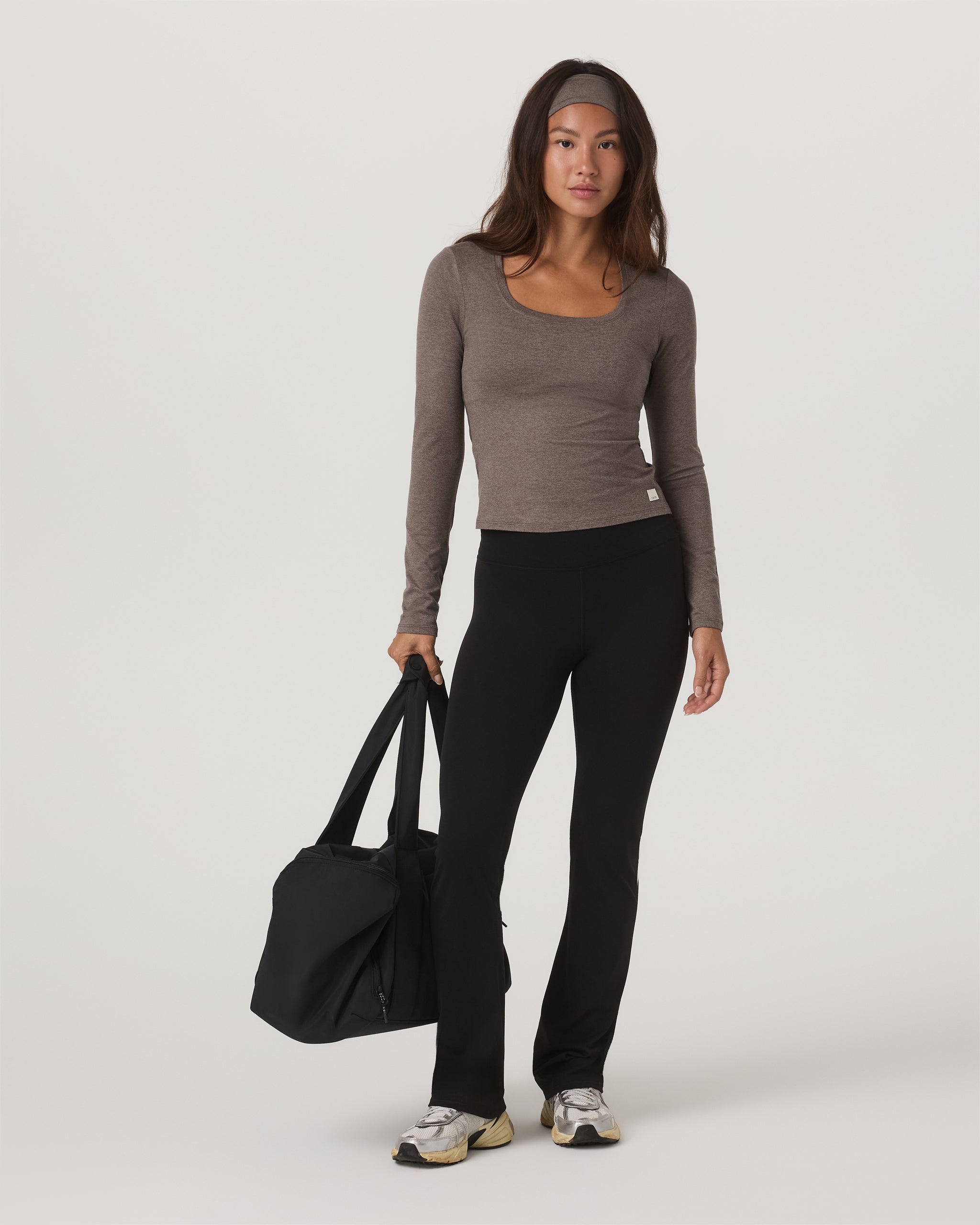 Long Sleeve Halo Essential Scoop | Chia Heather - Image 6