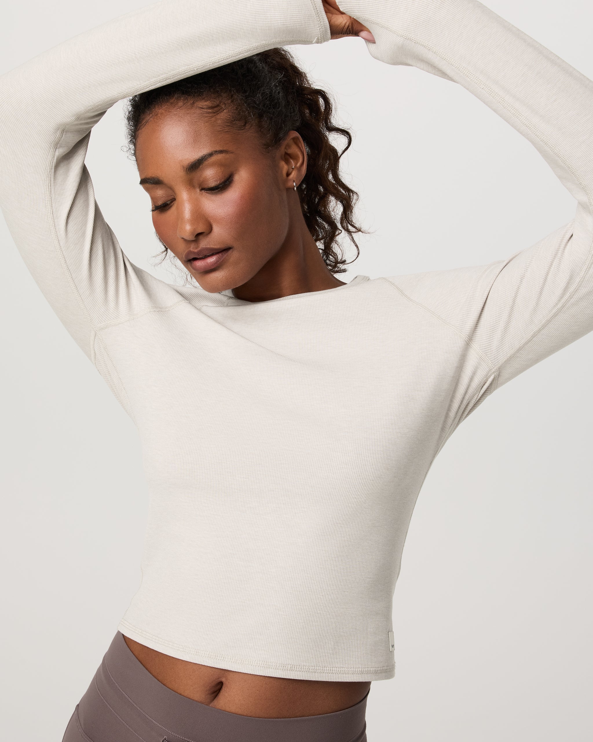 Long Sleeve Pose Crew | Ecru Heather - Image 5