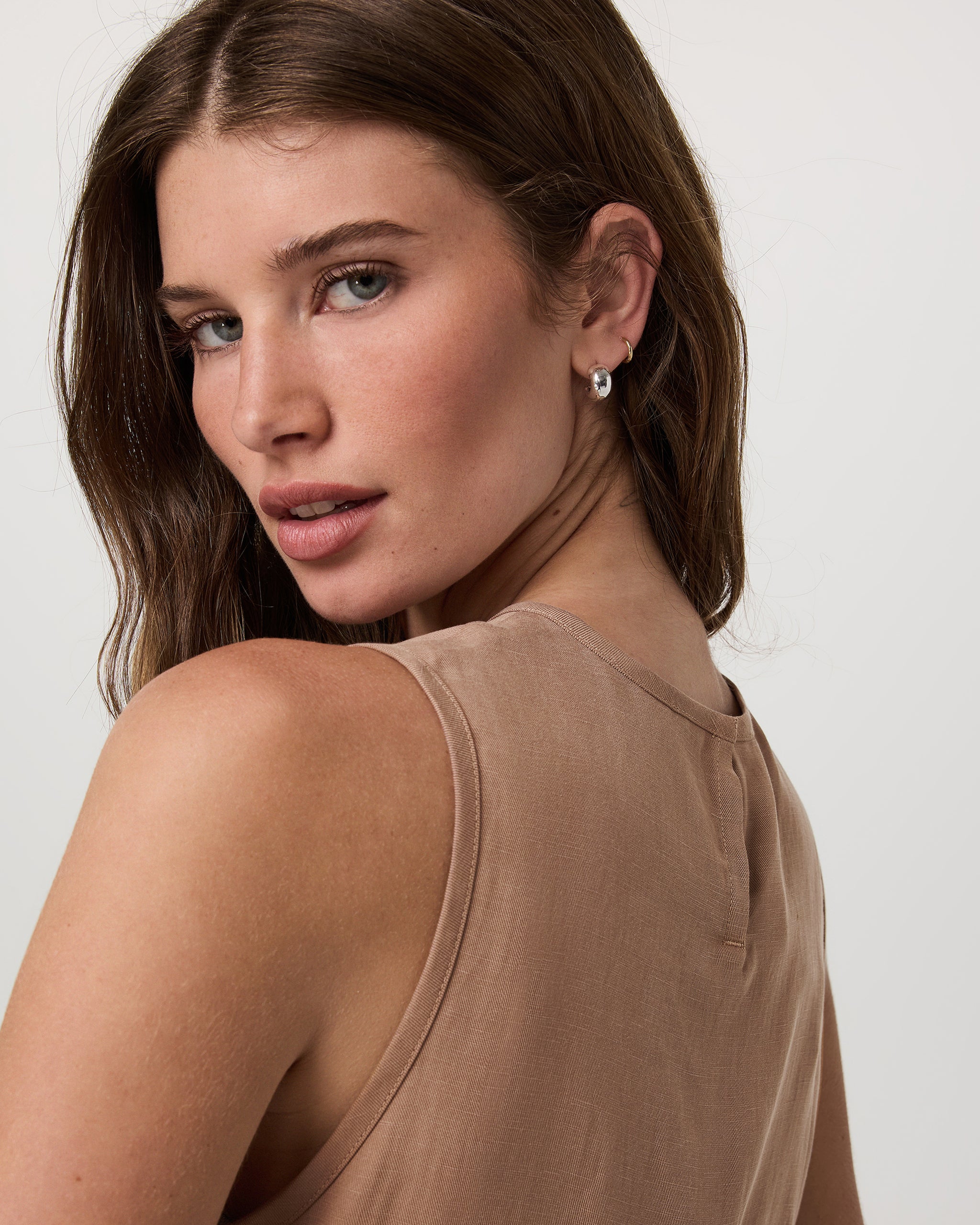 Trestles Twill Crop Tank | Nutmeg - Image 2