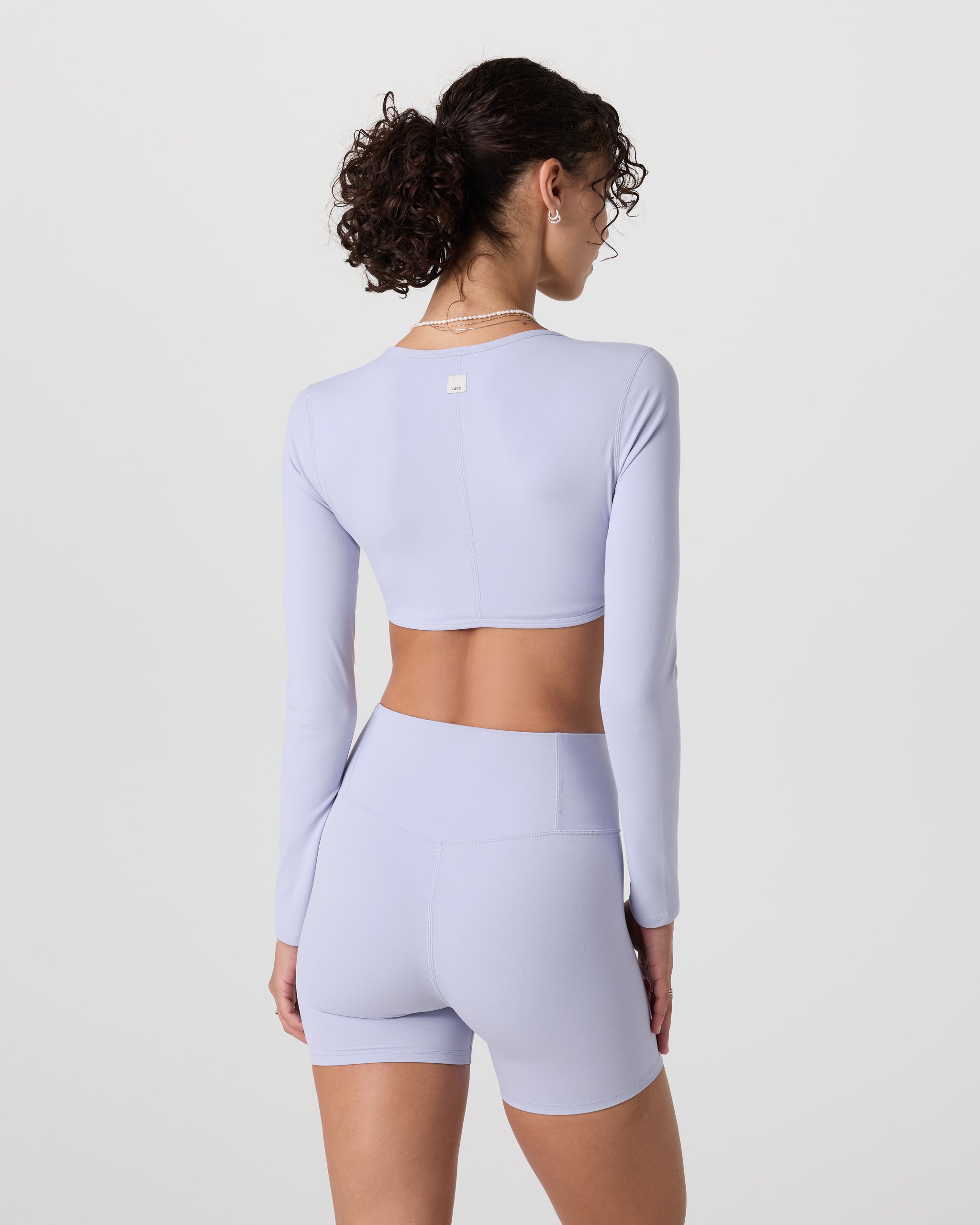 Vuori AllTheFeels™ Shrug | Lavender Mist - Image 4