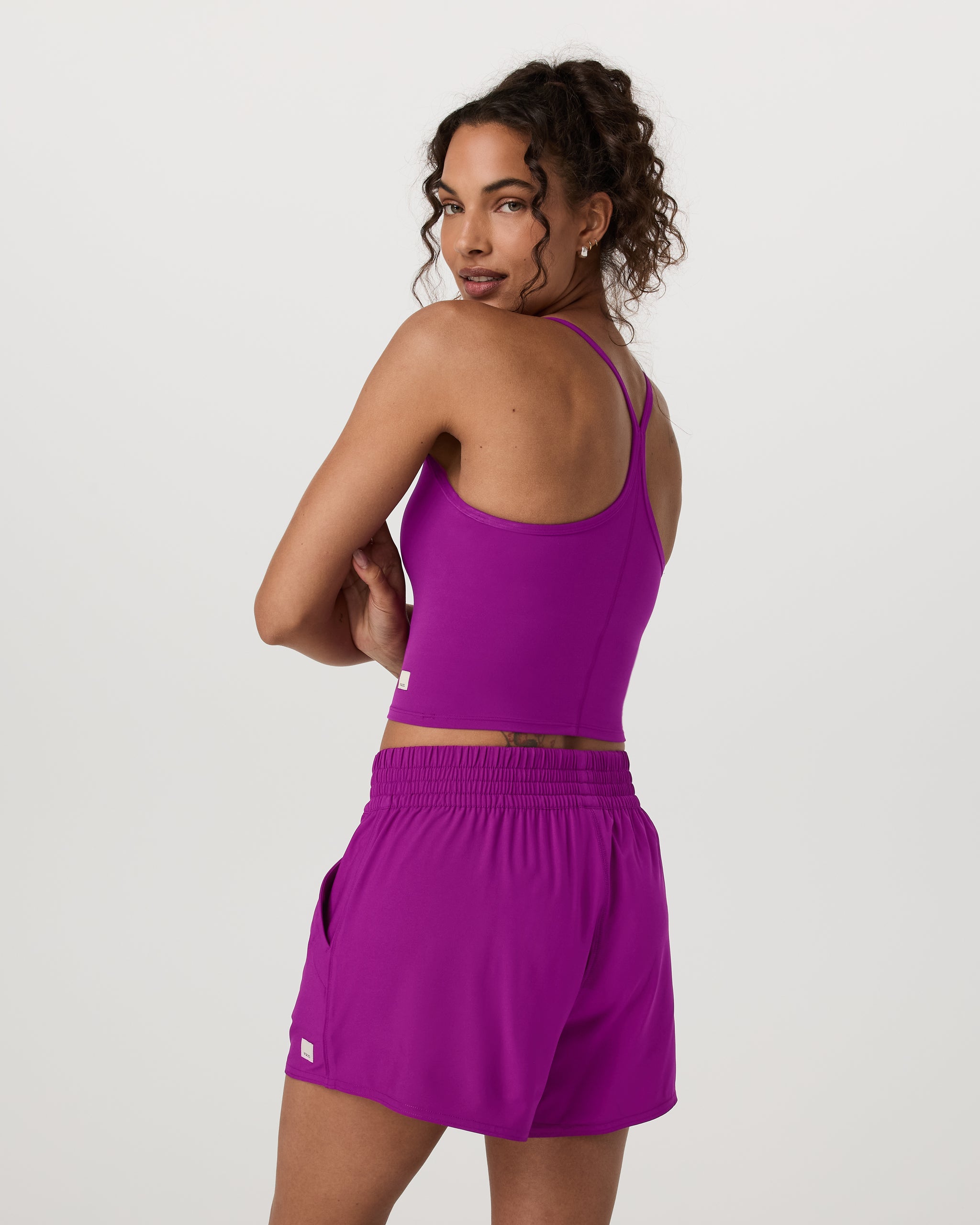 Vuori AllTheFeels™ Support Tank 2.0 | Magenta - Image 3