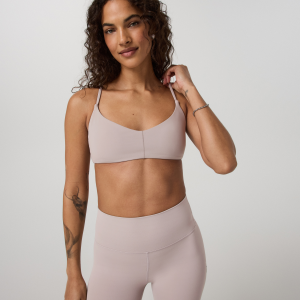 Vuori AllTheFeels™ Strappy Back Bra | Soft Pewter
