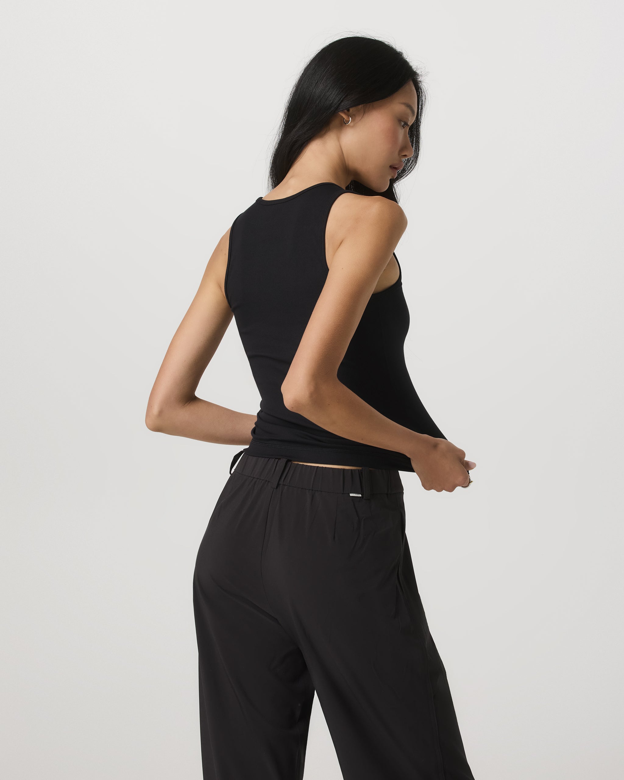 Pose Layering Tank | Black - Image 3