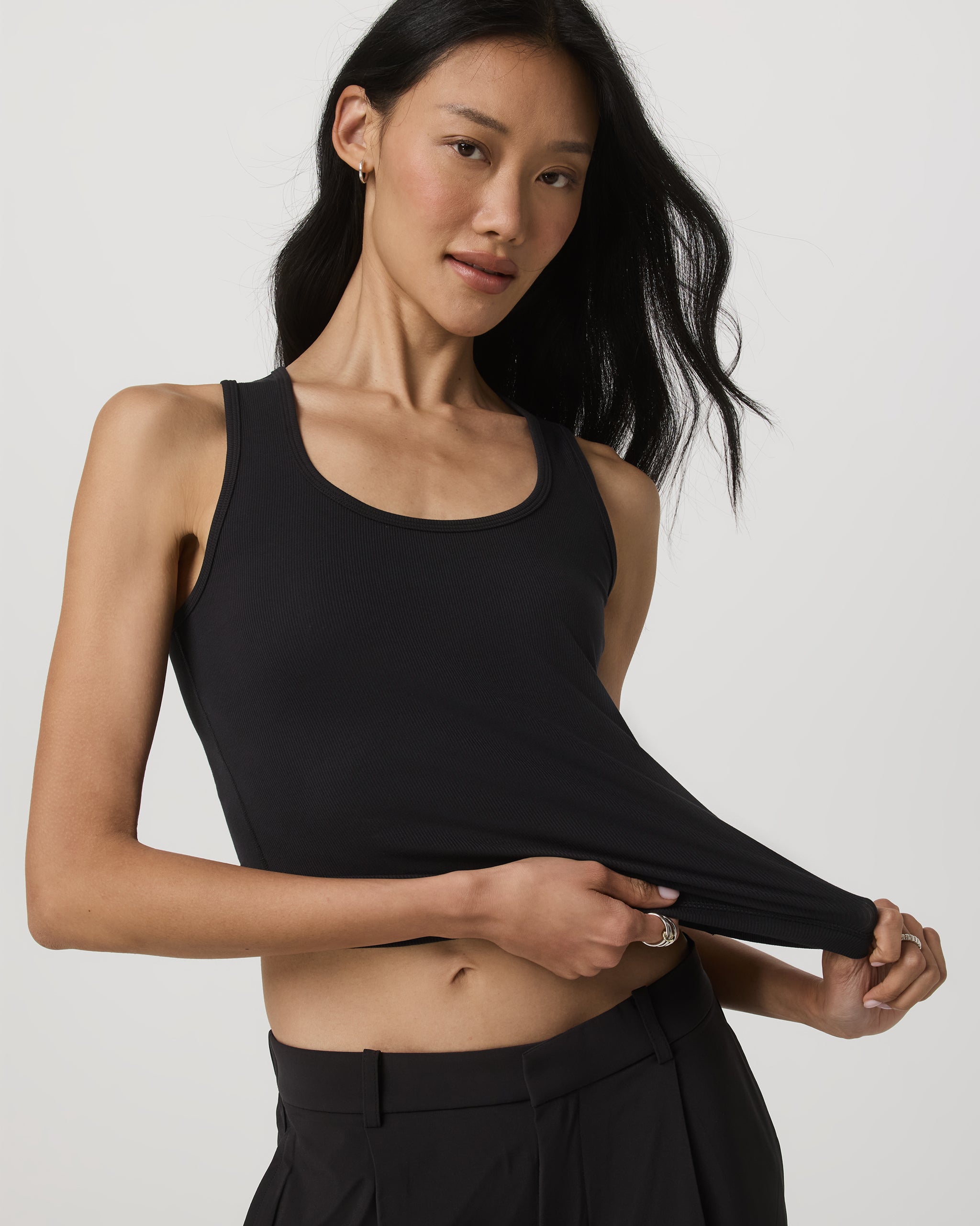 Pose Layering Tank | Black - Image 5