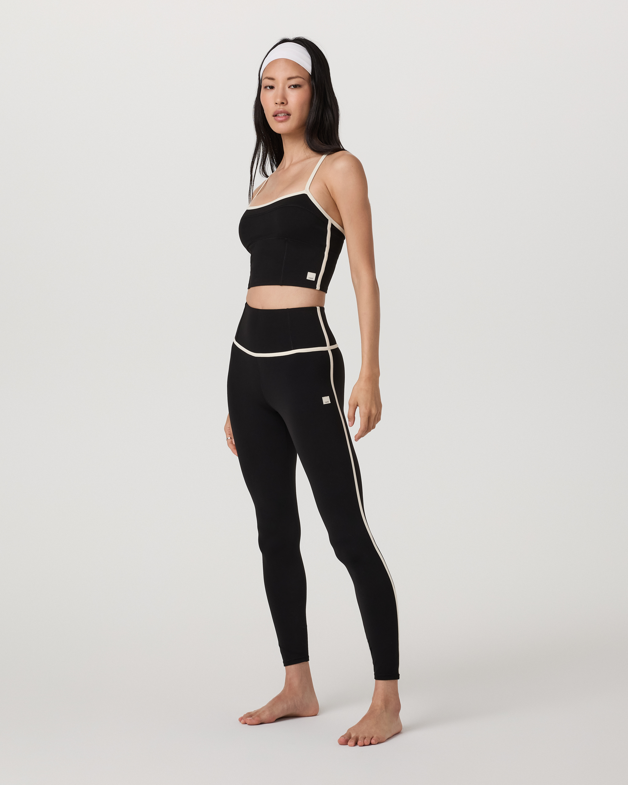 Vuori AllTheFeels™ Corset Tank | Black - Image 3
