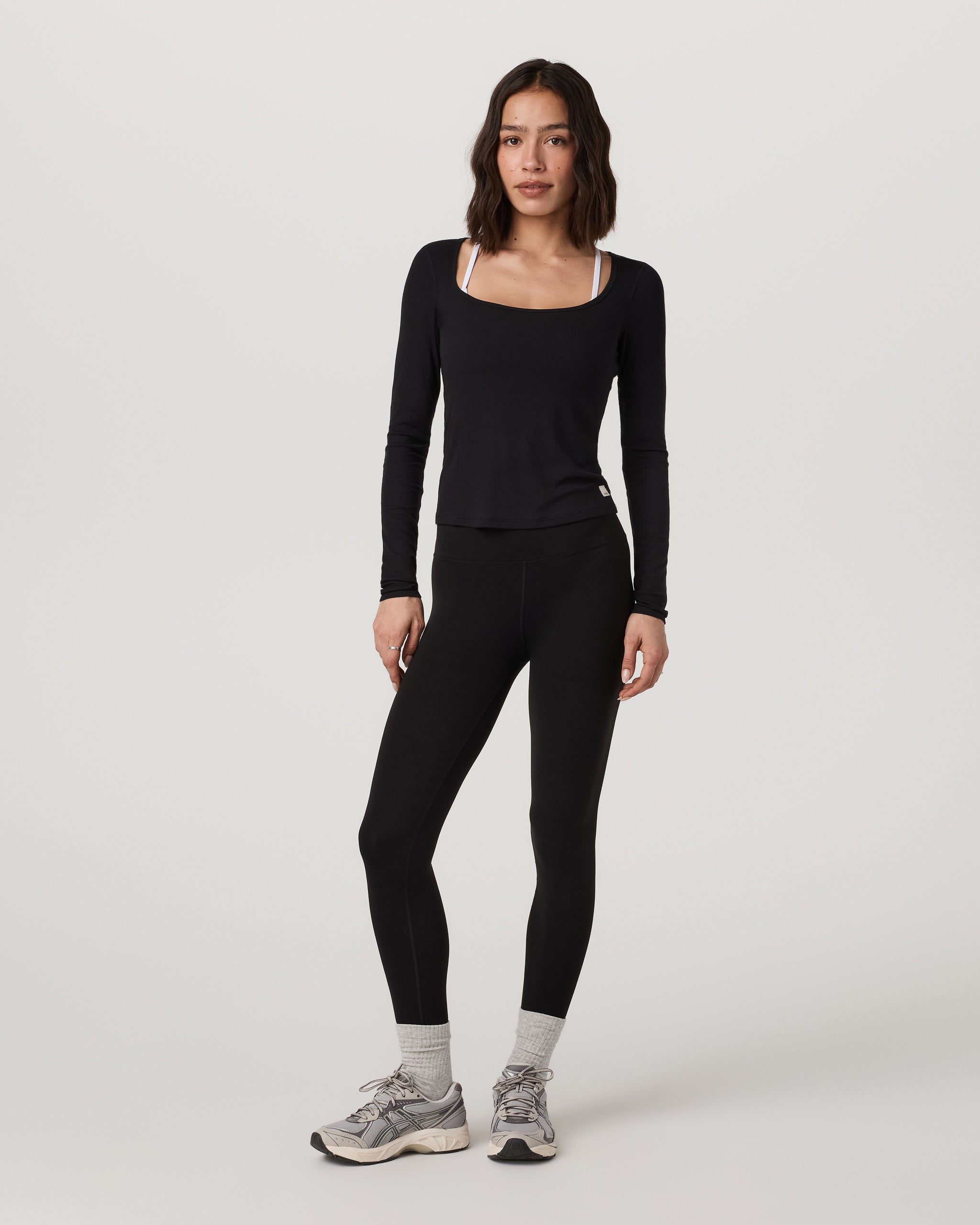 Long Sleeve Cove Ultra Scoop | Black - Image 3
