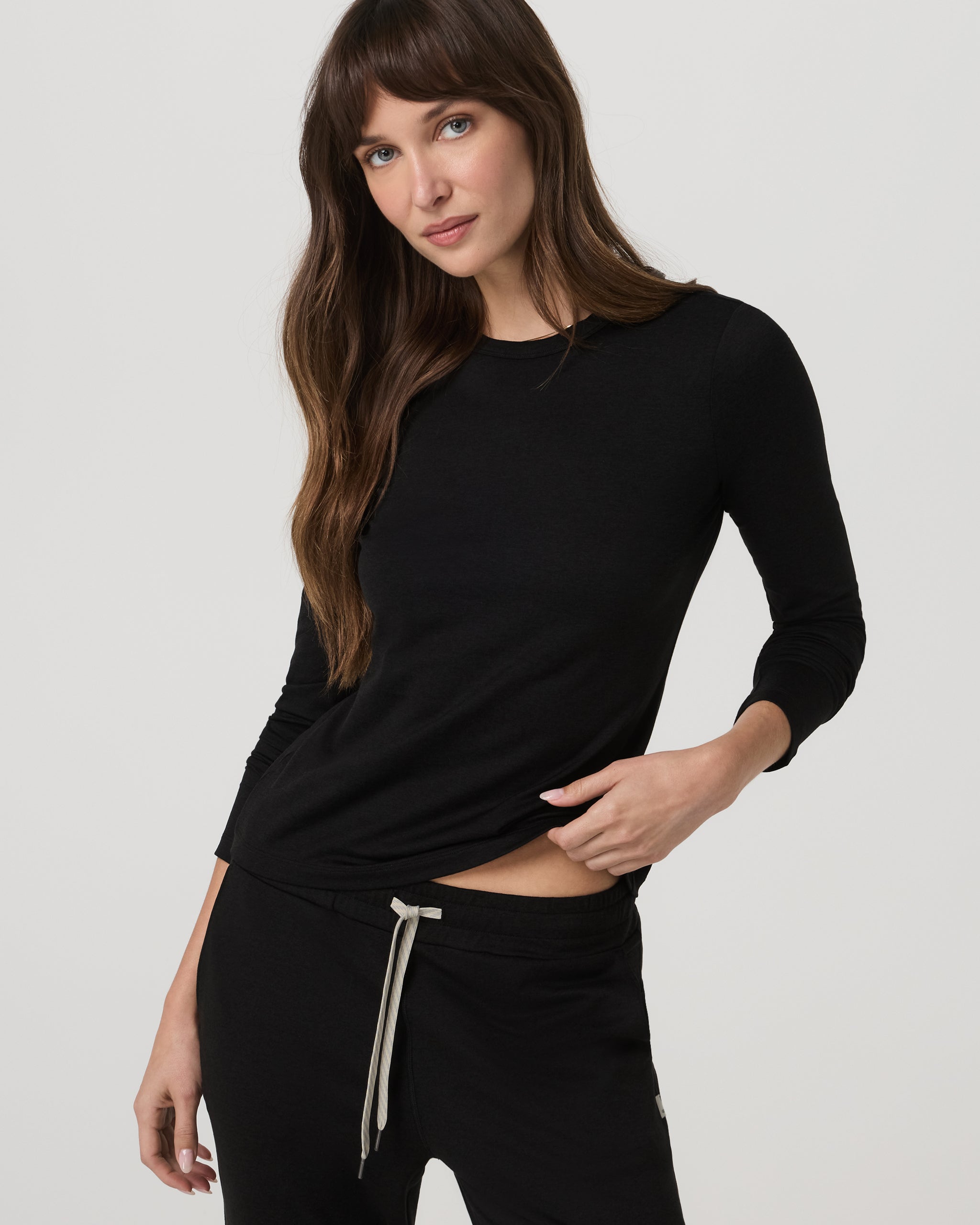 Long Sleeve Halo Essential Crew Tee | Black Heather - Image 4