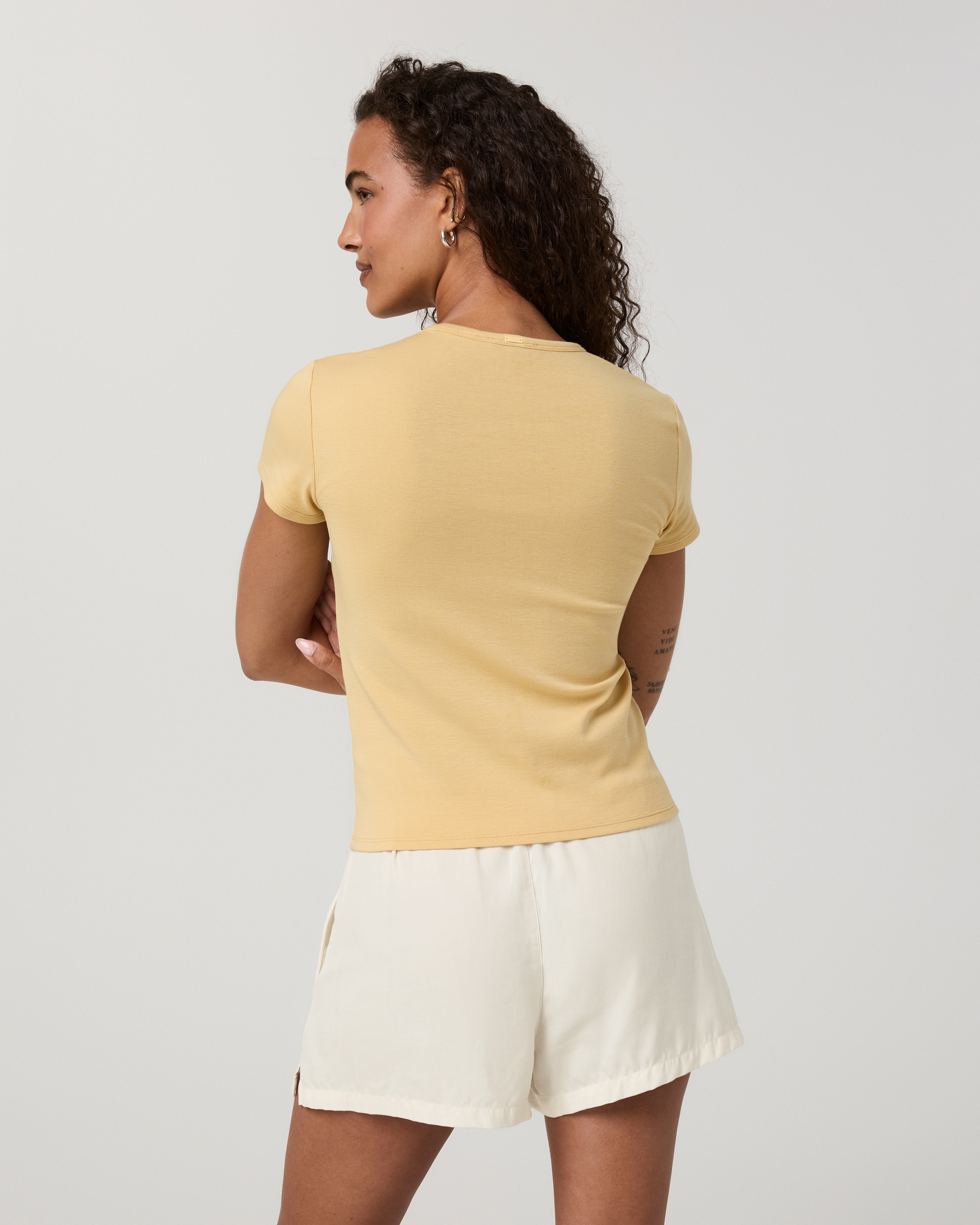 Everyday Cotton Stretch Fitted Tee | Butter - Image 3