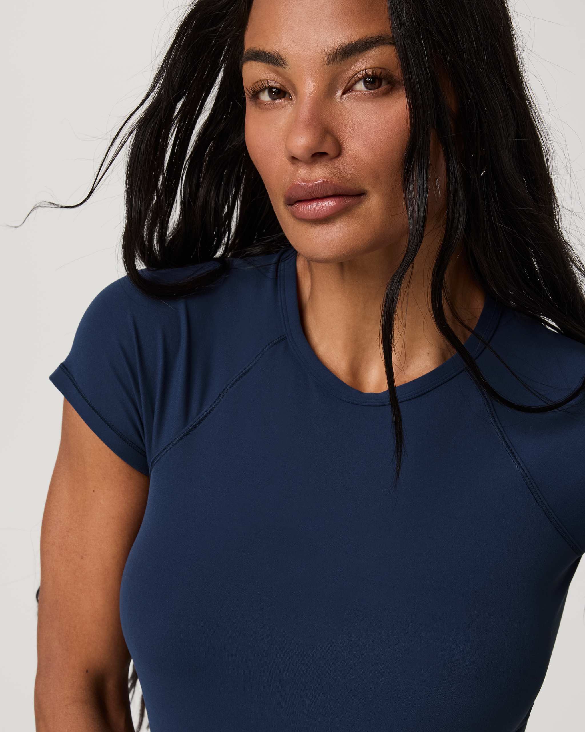 Vuori AllTheFeels™ Short Sleeve Essential Tee | Blue Coast - Image 2