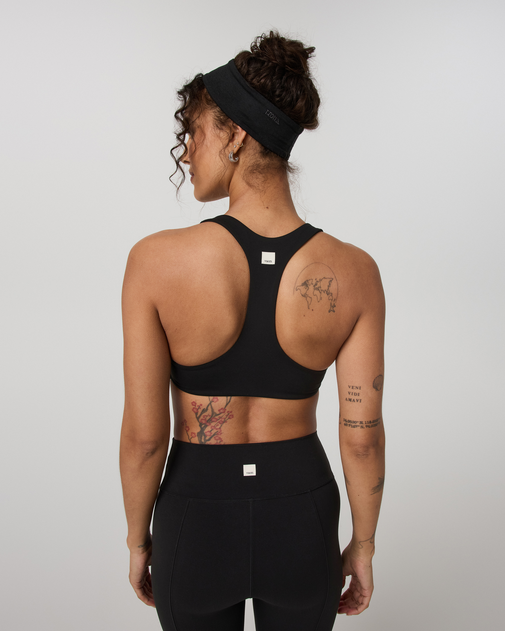 Vuori AllTheFeels™ Shirred Bra | Black - Image 2