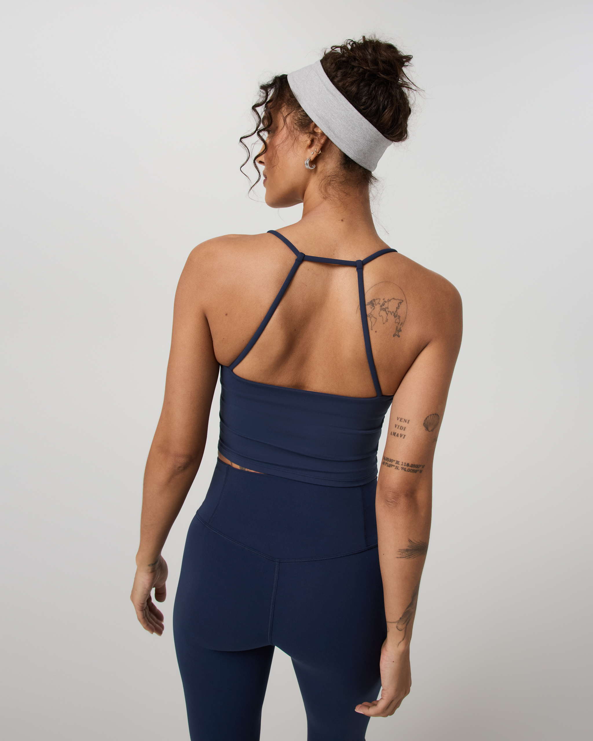 Vuori AllTheFeels™ Strappy Back Tank | Blue Coast - Image 2