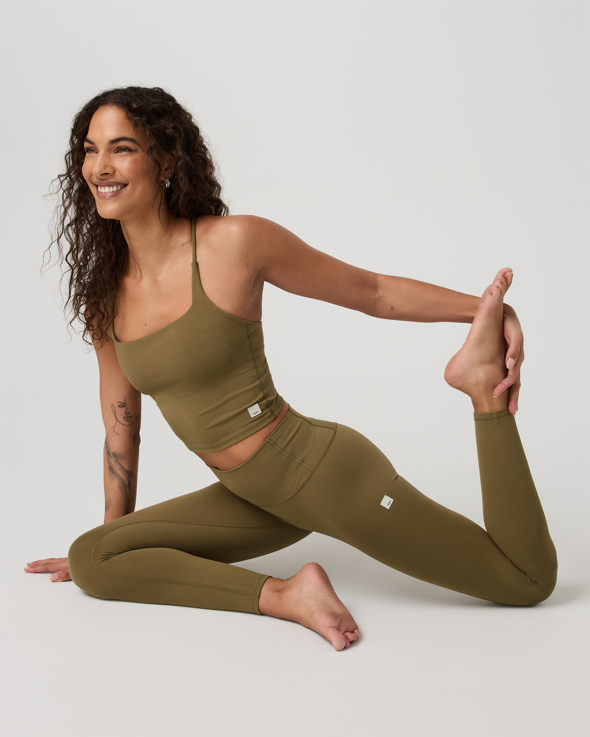 Vuori AllTheFeels™ Strappy Back Tank | Saguaro - Image 4