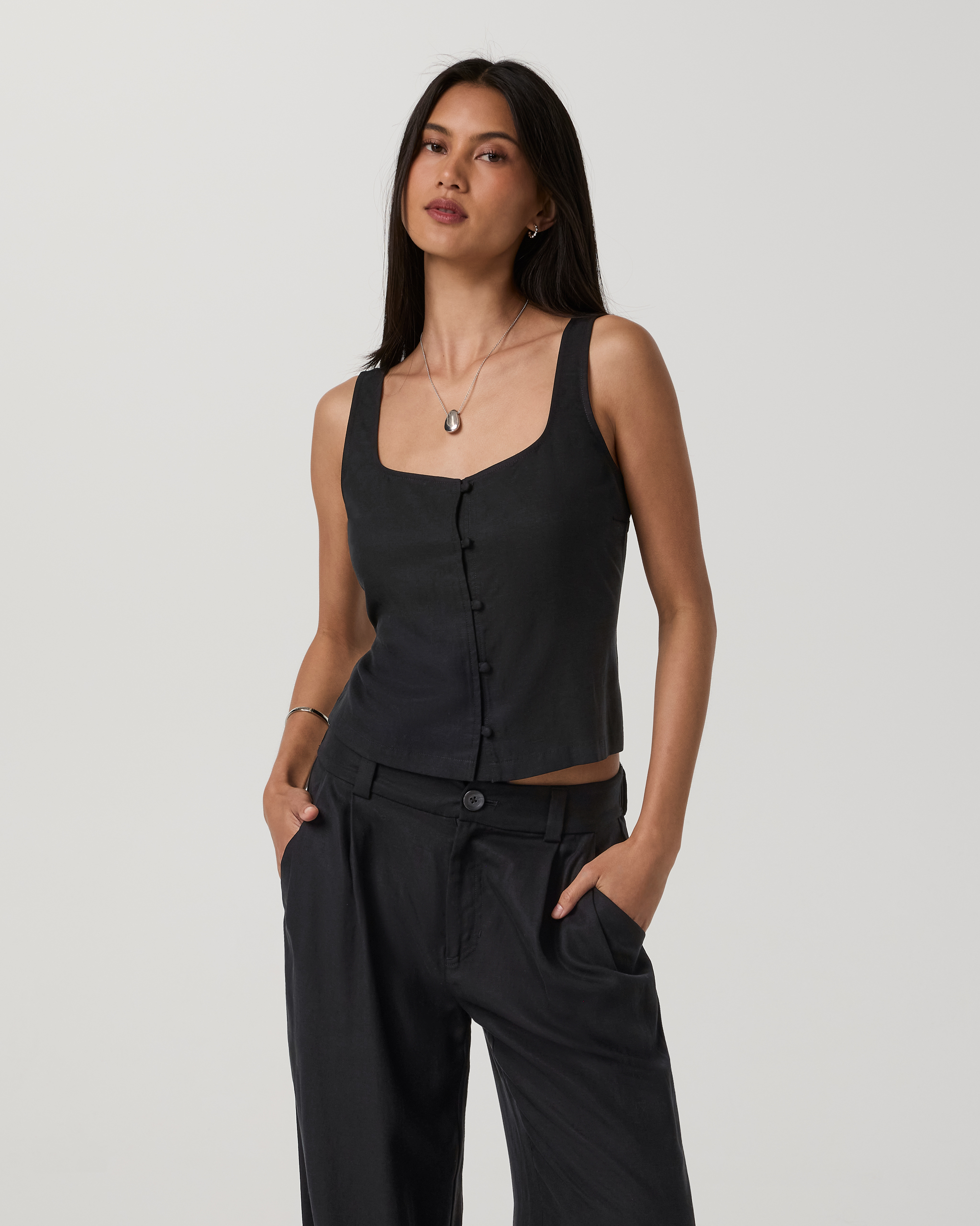 Trestles Twill Button Front Top | Black - Image 5