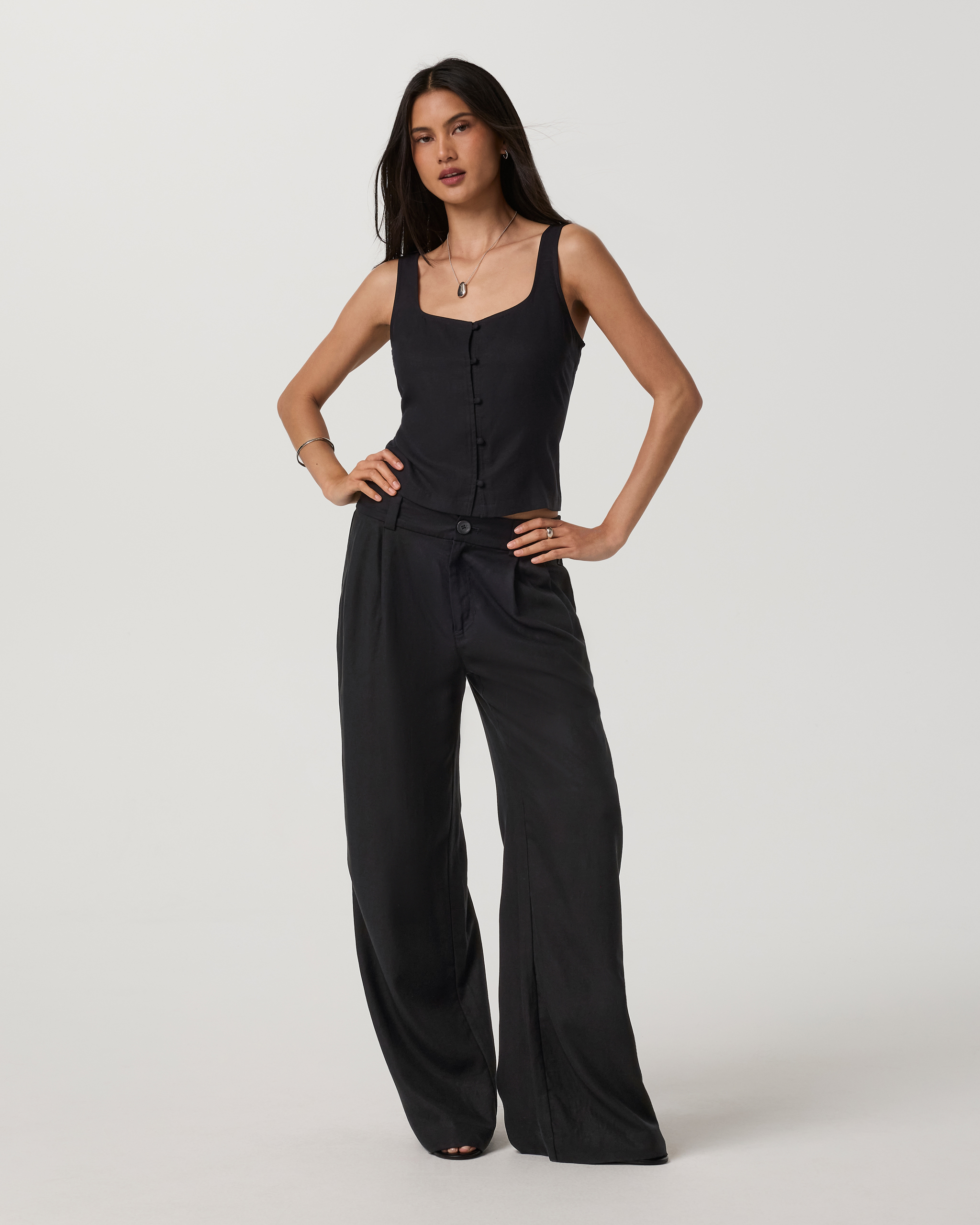 Trestles Twill Button Front Top | Black - Image 4
