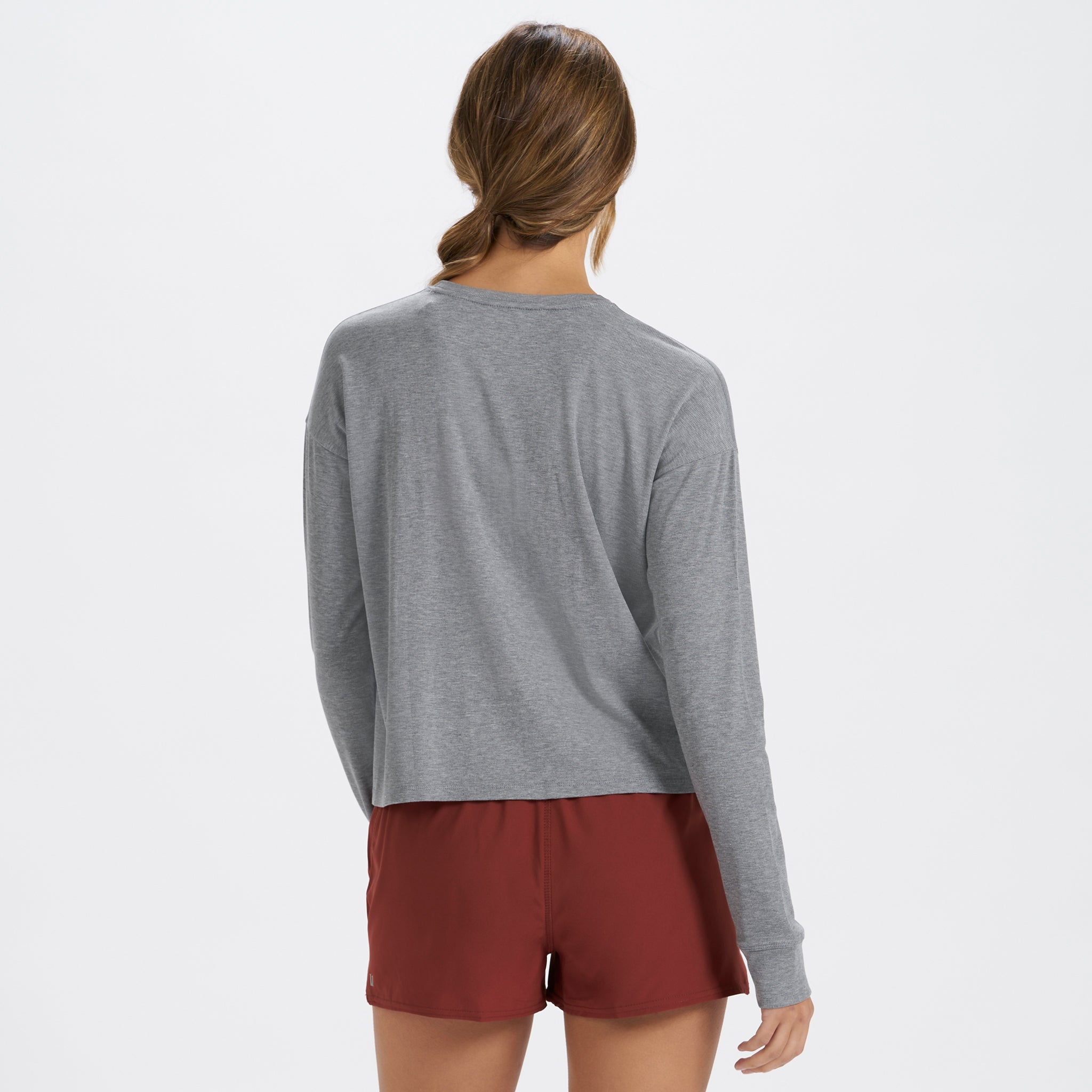 Long-Sleeve Pose Tee | Medium Heather Grey - Image 3