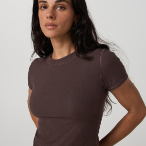 Pose Fitted Tee | French Roast