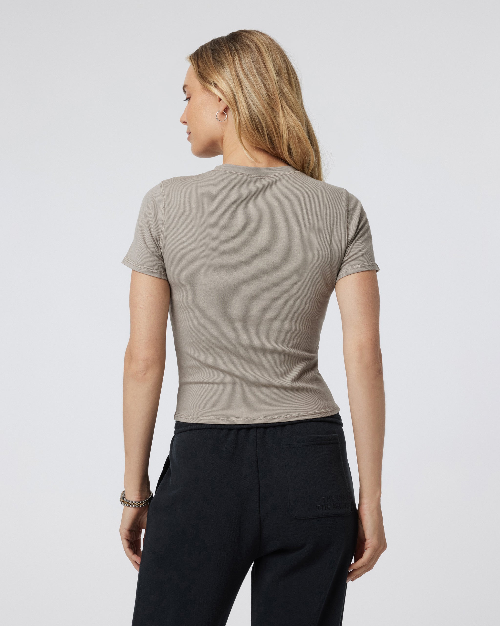 Pose Fitted Tee | Graphite - Image 3