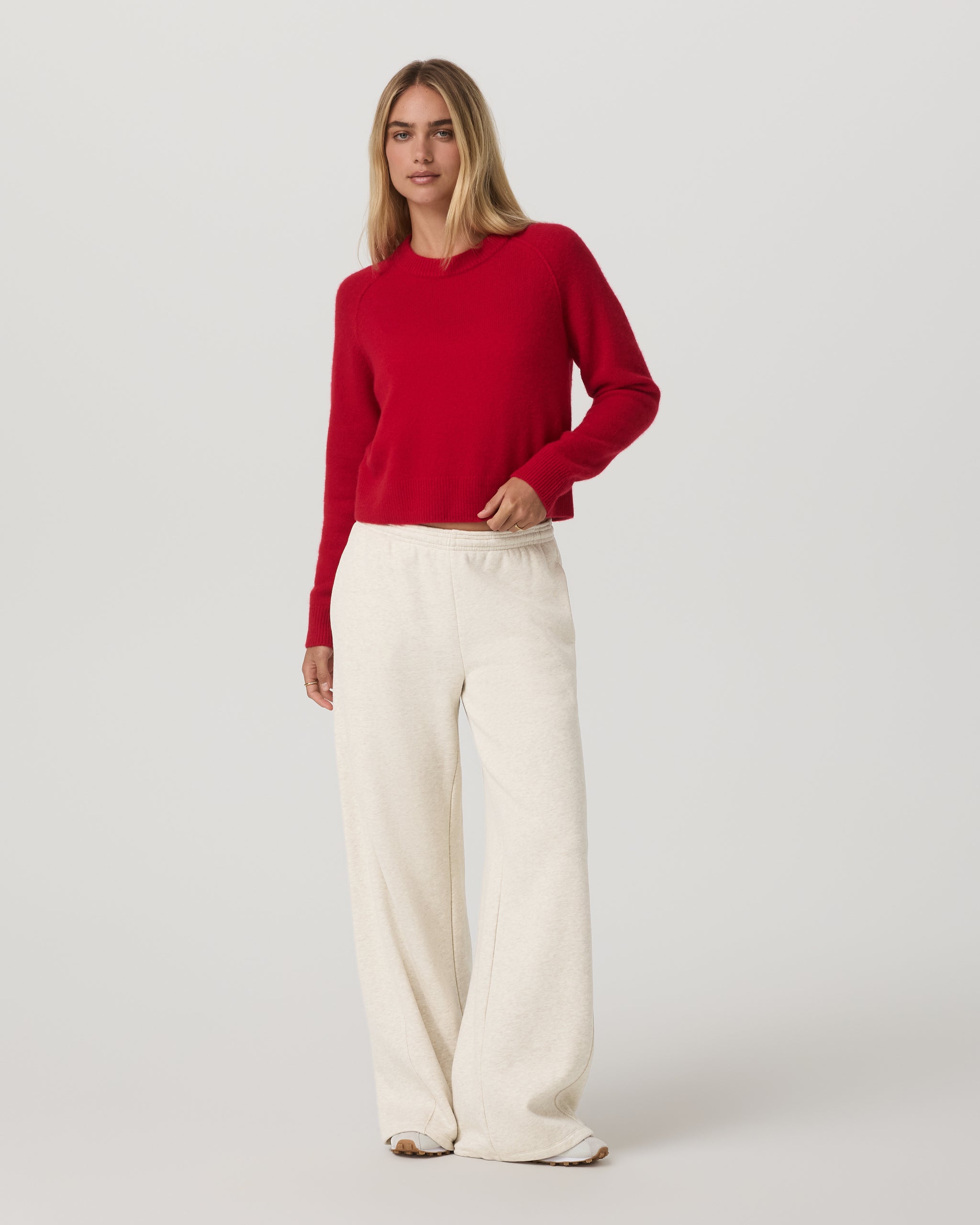 Émilie Cashmere Crew | Cherry - Image 4