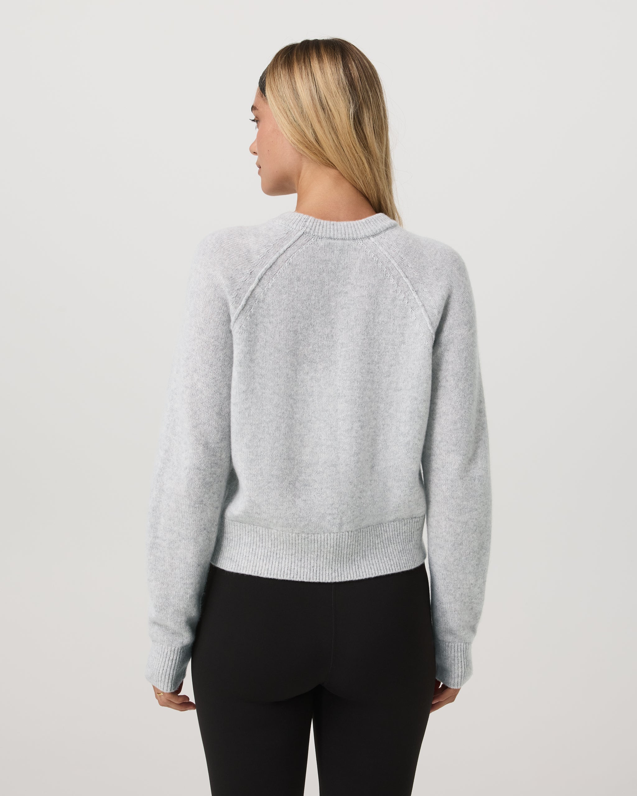 Émilie Cashmere Crew | Pale Grey Heather - Image 3