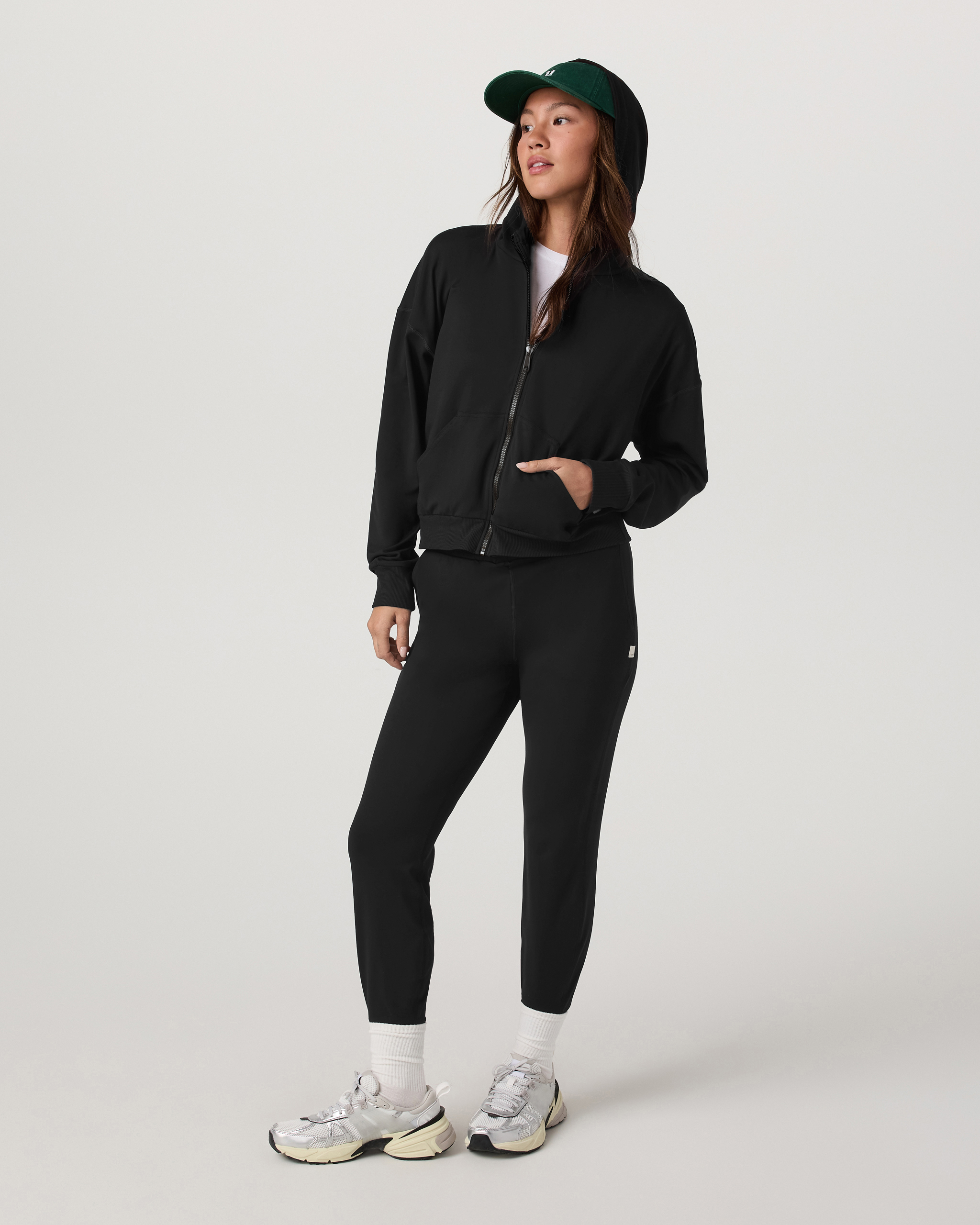 Halo Modern Full Zip Hoodie | True Black - Image 2