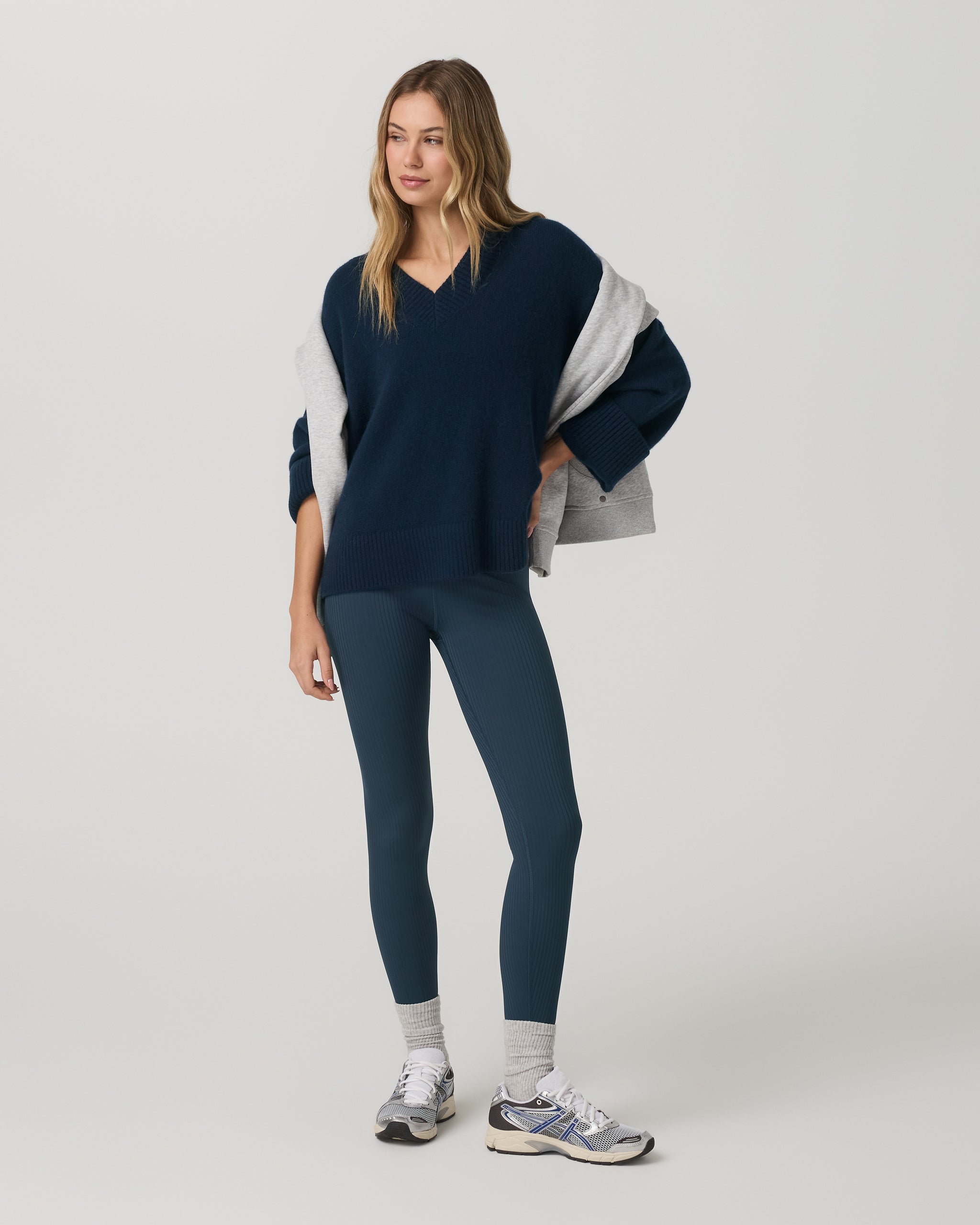 Émilie Cashmere Oversized V-Neck | Ocean Blue - Image 6
