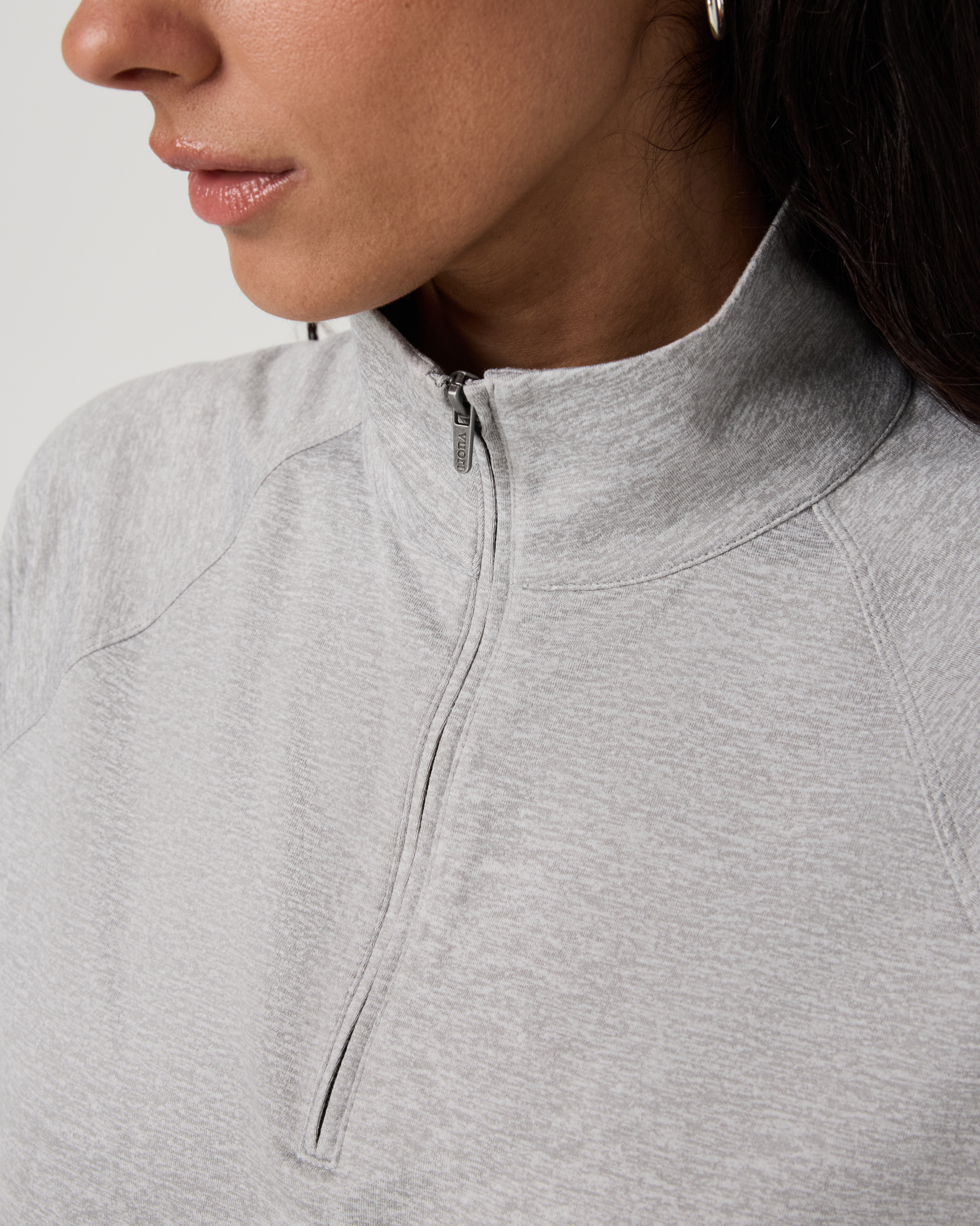 Halo Half Zip | Pale Grey Heather - Image 4