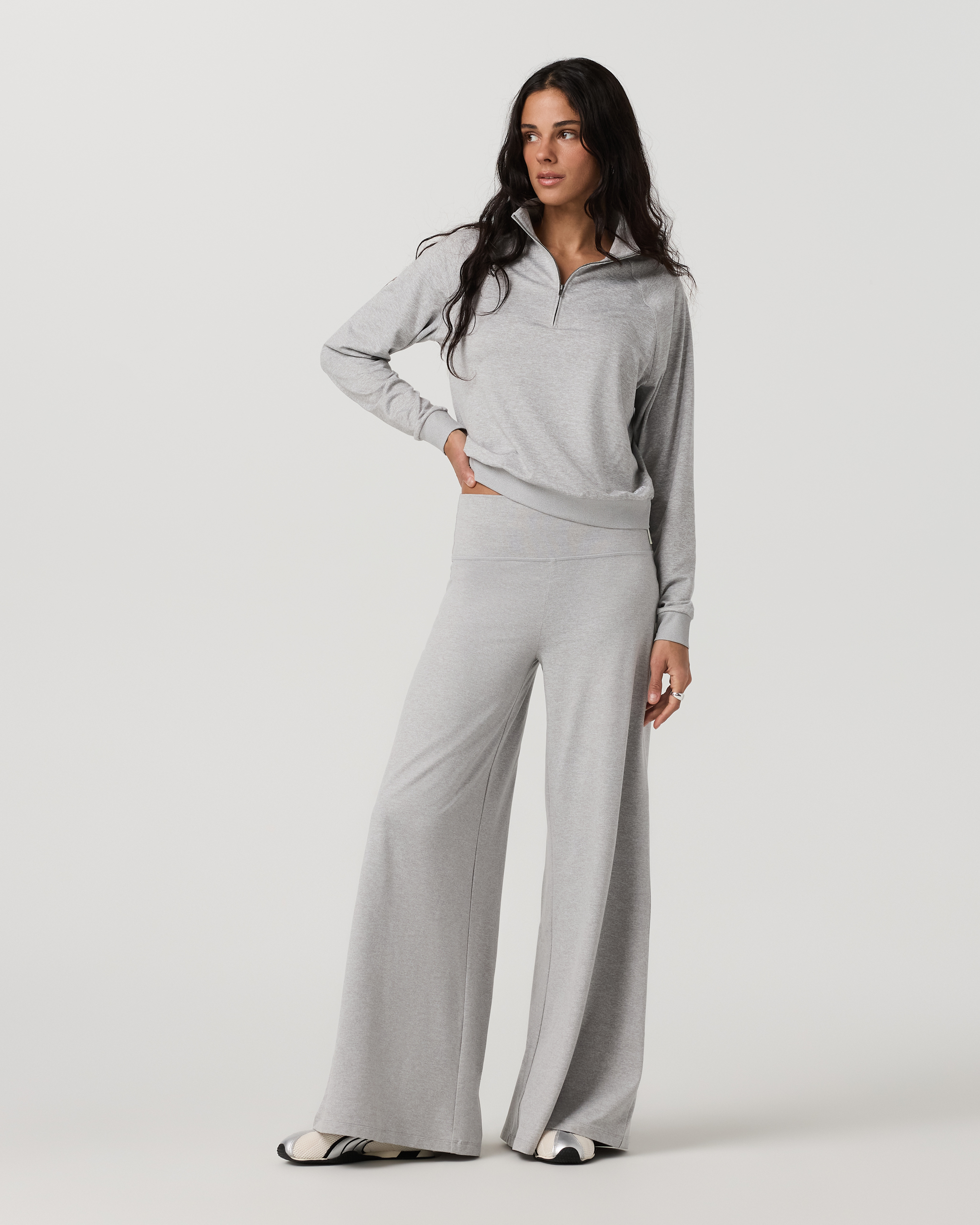 Halo Half Zip | Pale Grey Heather - Image 2