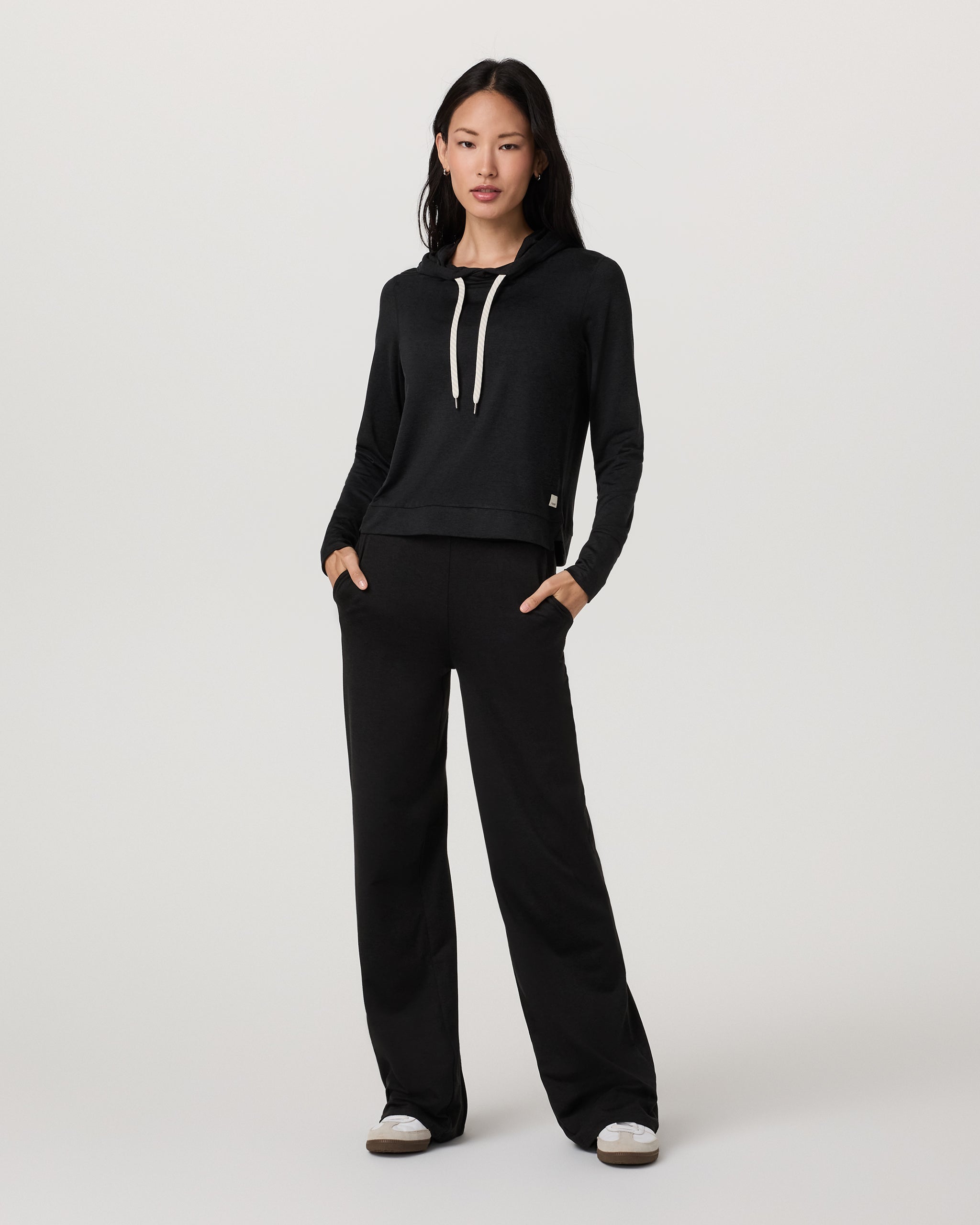 Halo Essential Hoodie | Black Heather - Image 2