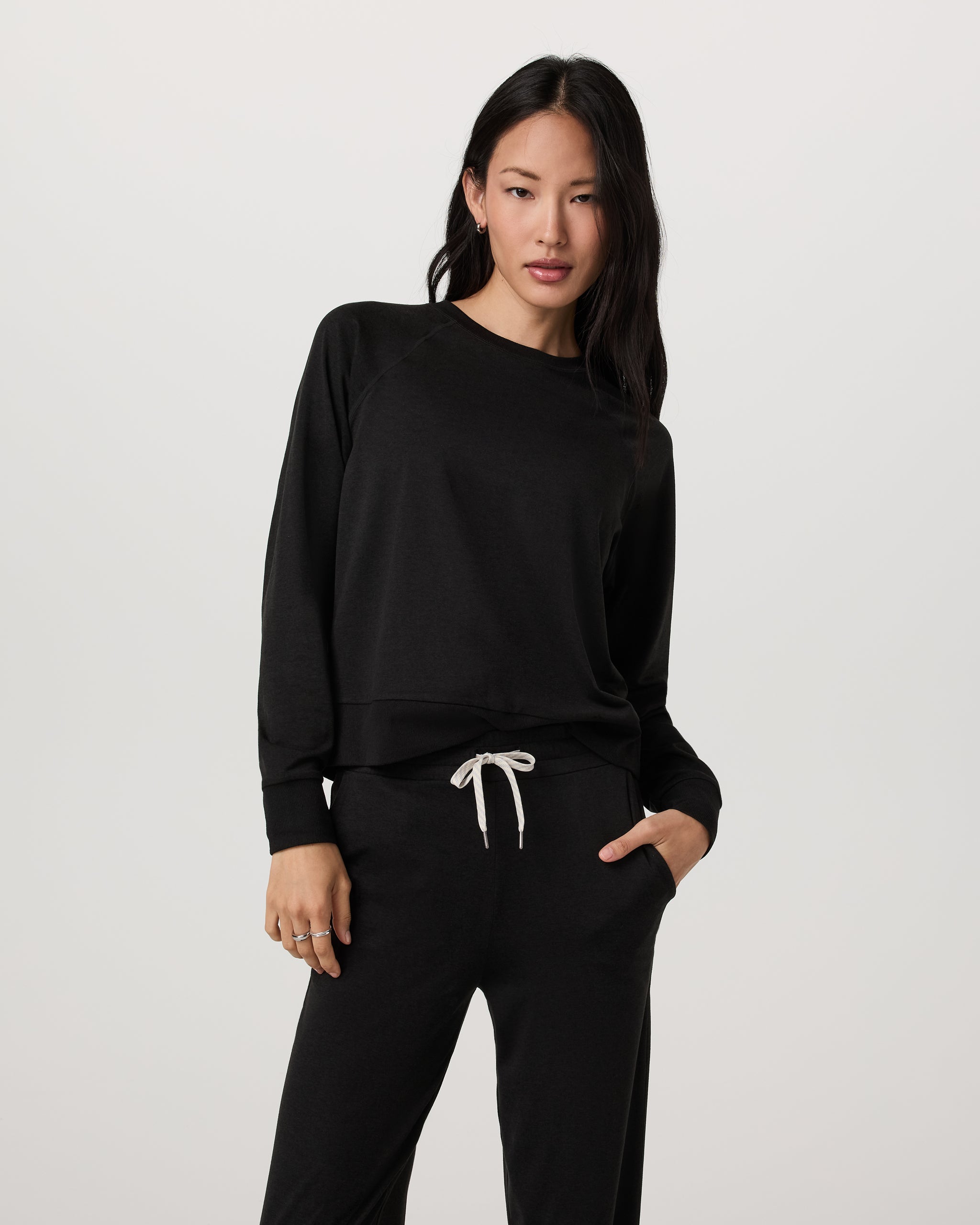 Long Sleeve Halo Crew | Black Heather - Image 2