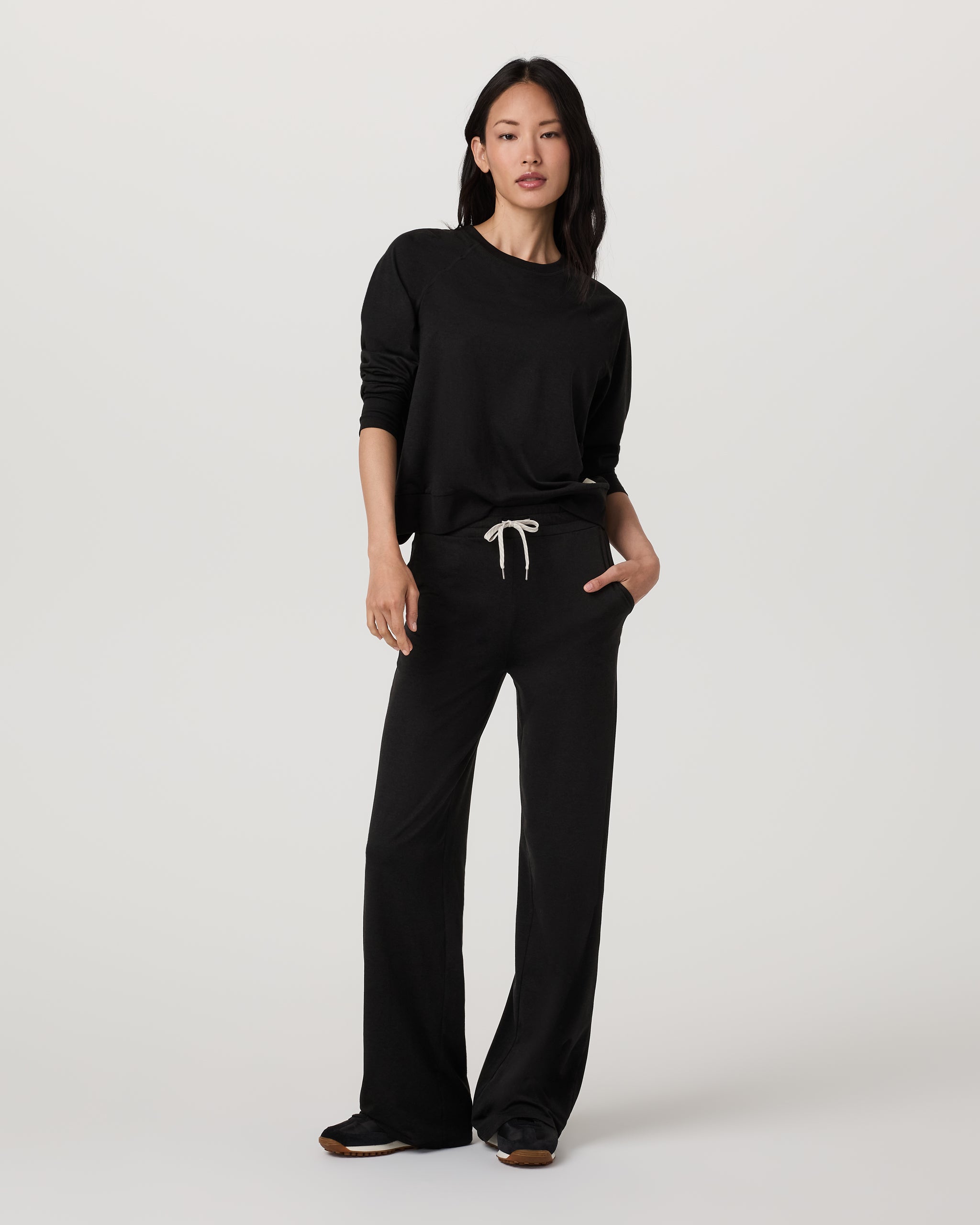 Long Sleeve Halo Crew | Black Heather - Image 4