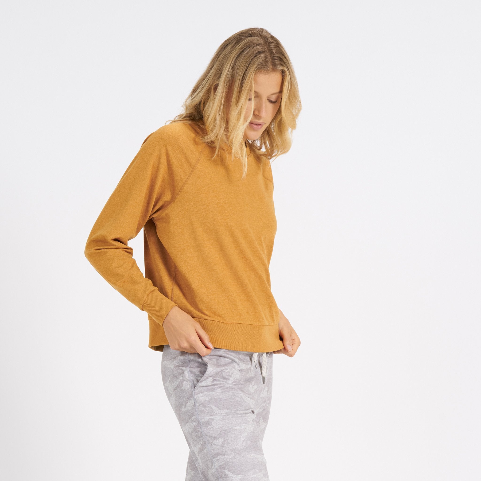 Long-Sleeve Halo Crew | Flax Heather - Image 2