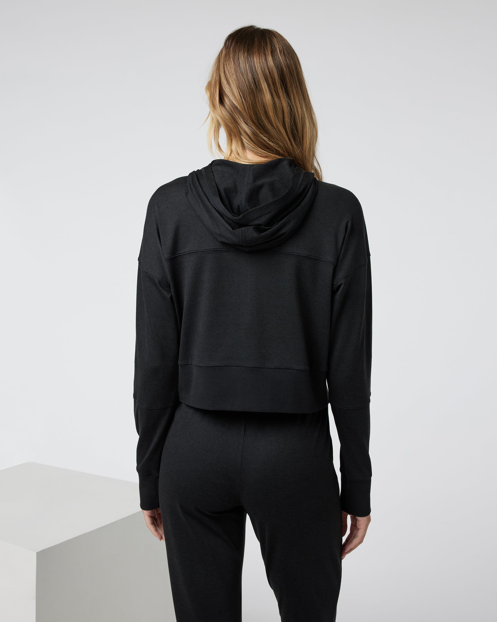 Halo Half Zip Cropped Hoodie | Black Heather - Image 3