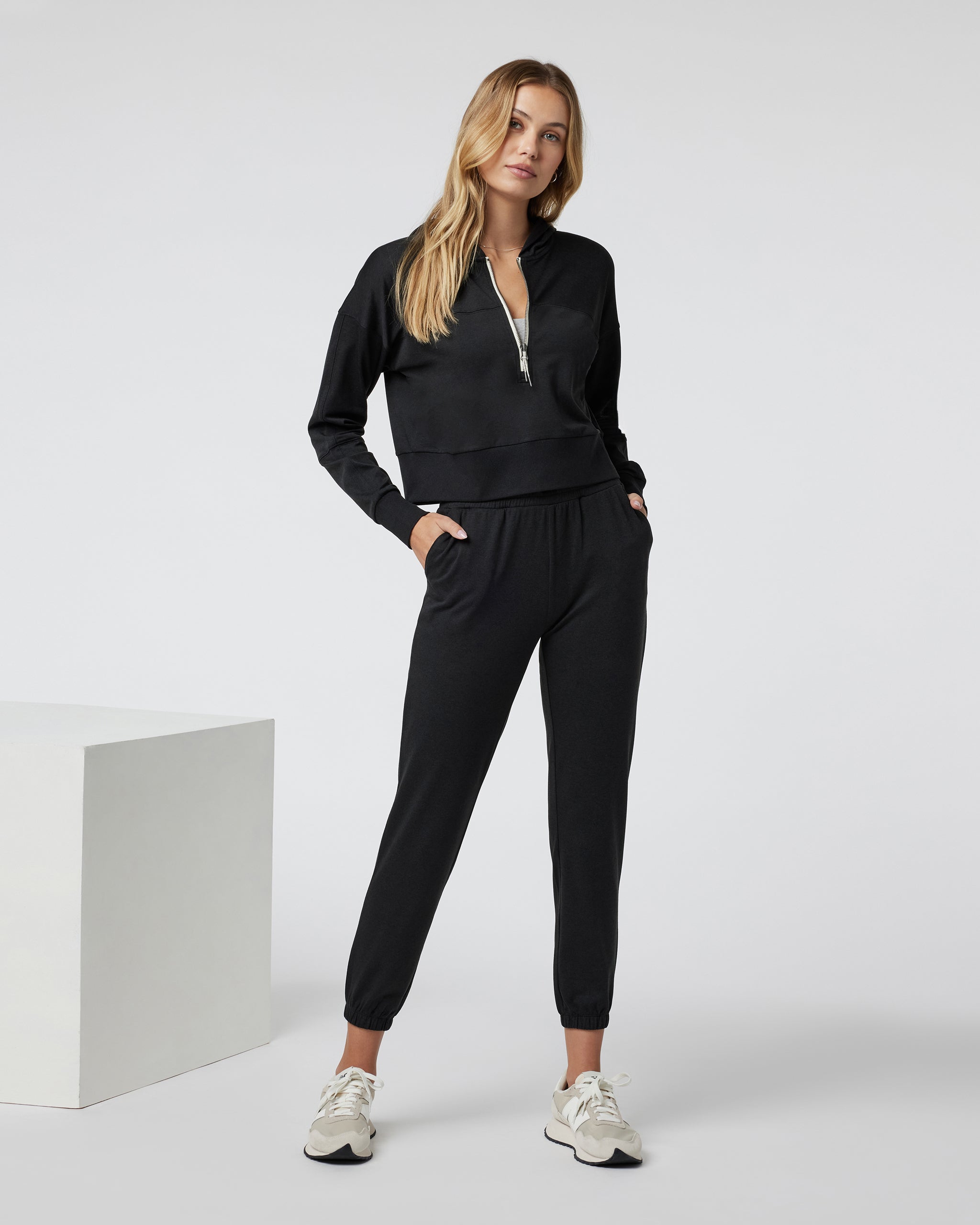 Halo Half Zip Cropped Hoodie | Black Heather - Image 2