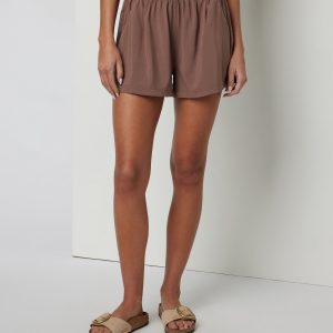 Villa Short | Cardamom