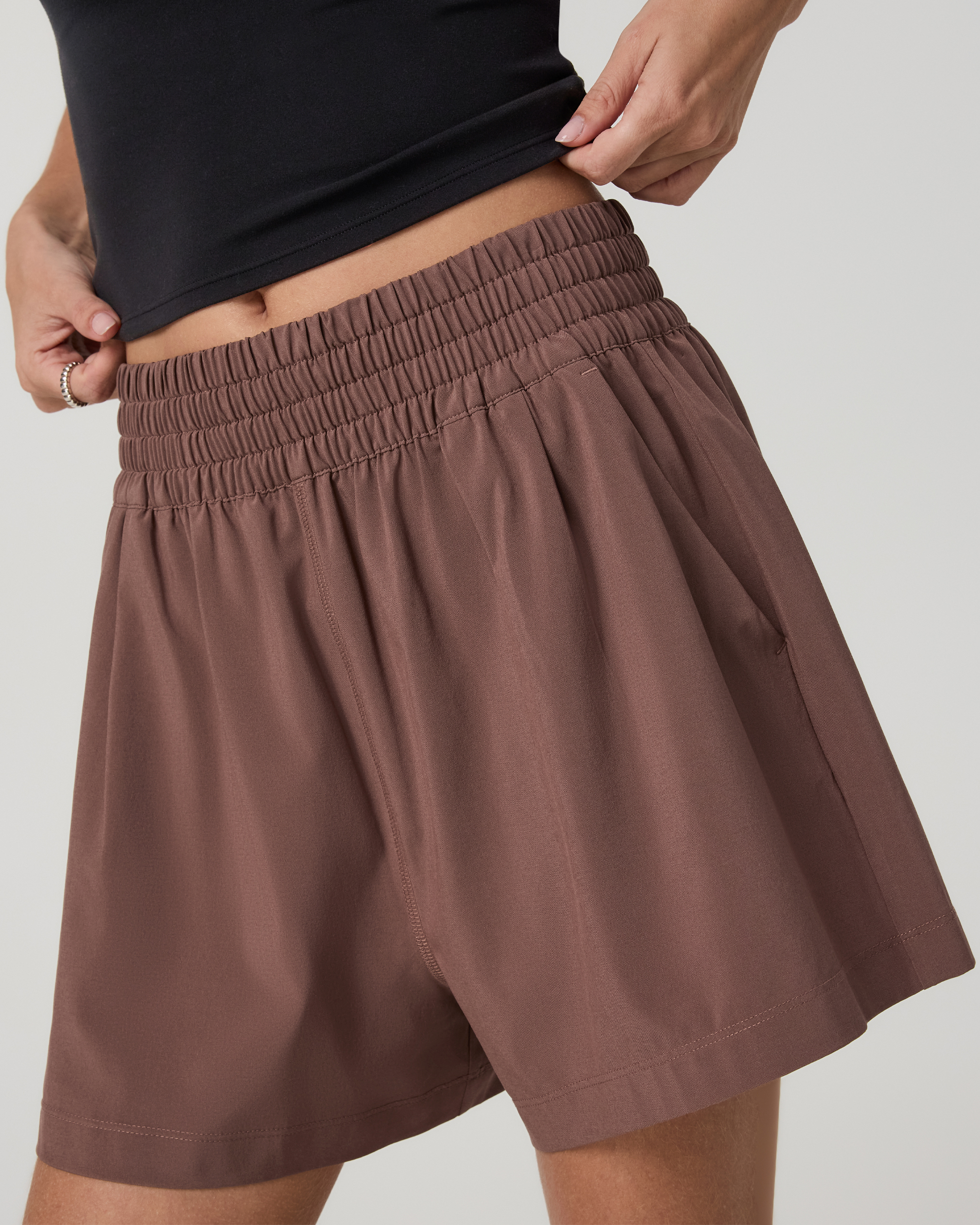Villa Short | Sable - Image 5