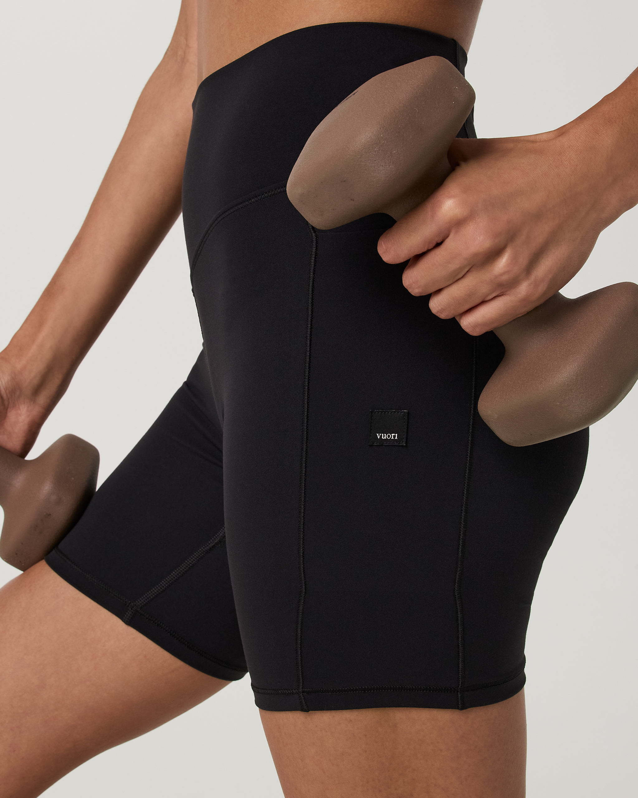 Vuori AllTheForm™ Pocket Short 6 | Black Tonal