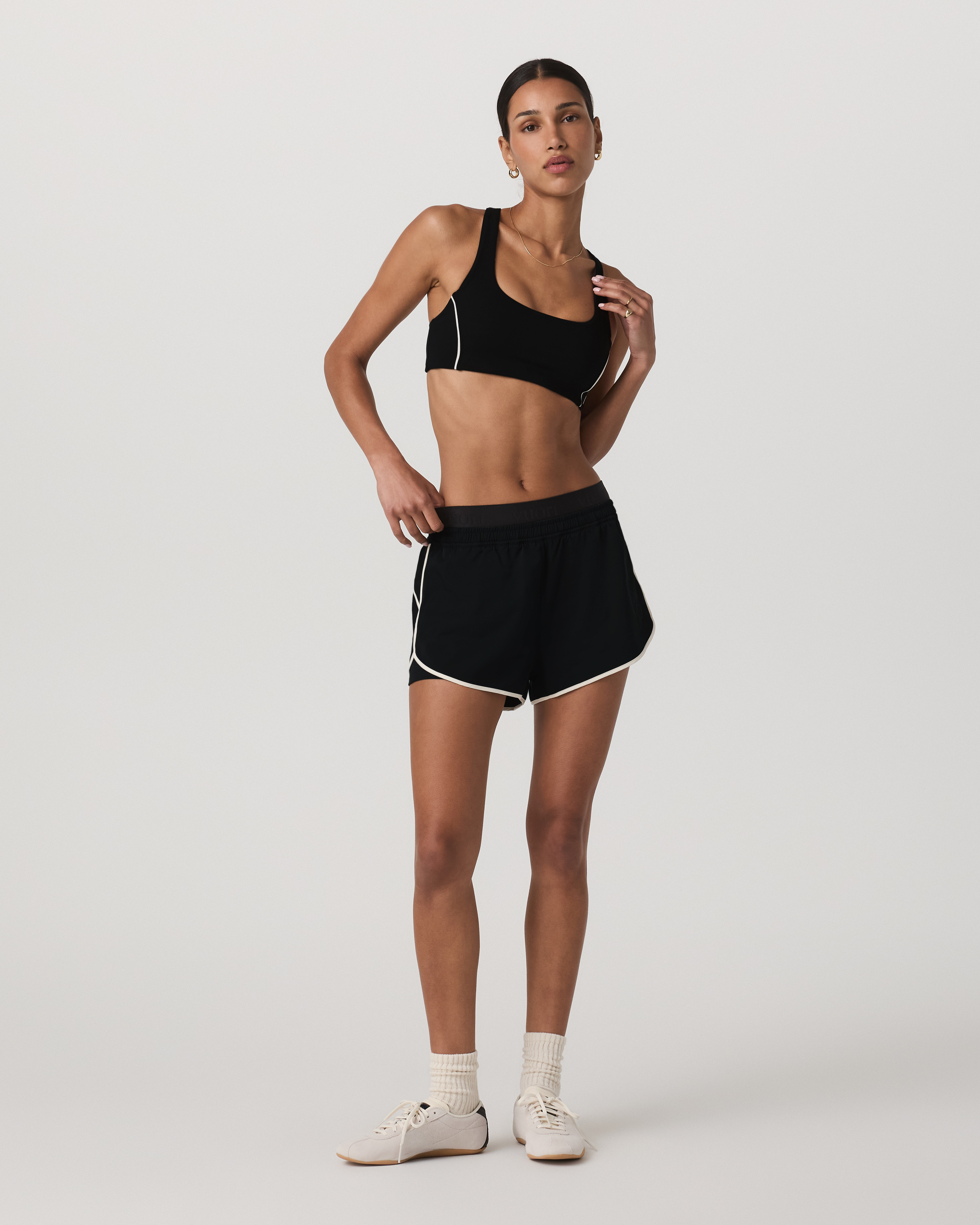 Luna Piped Short | Black - Image 4