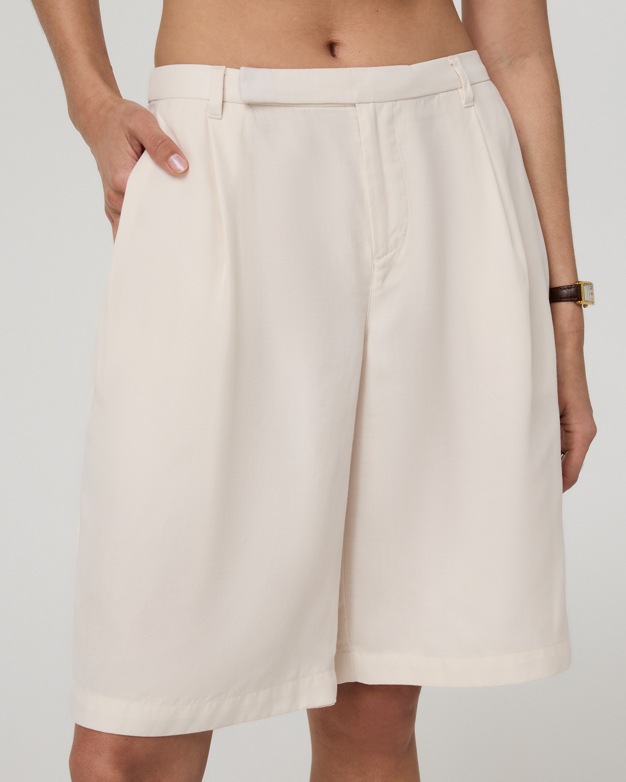 Trestles Low Slung Trouser Short | Natural