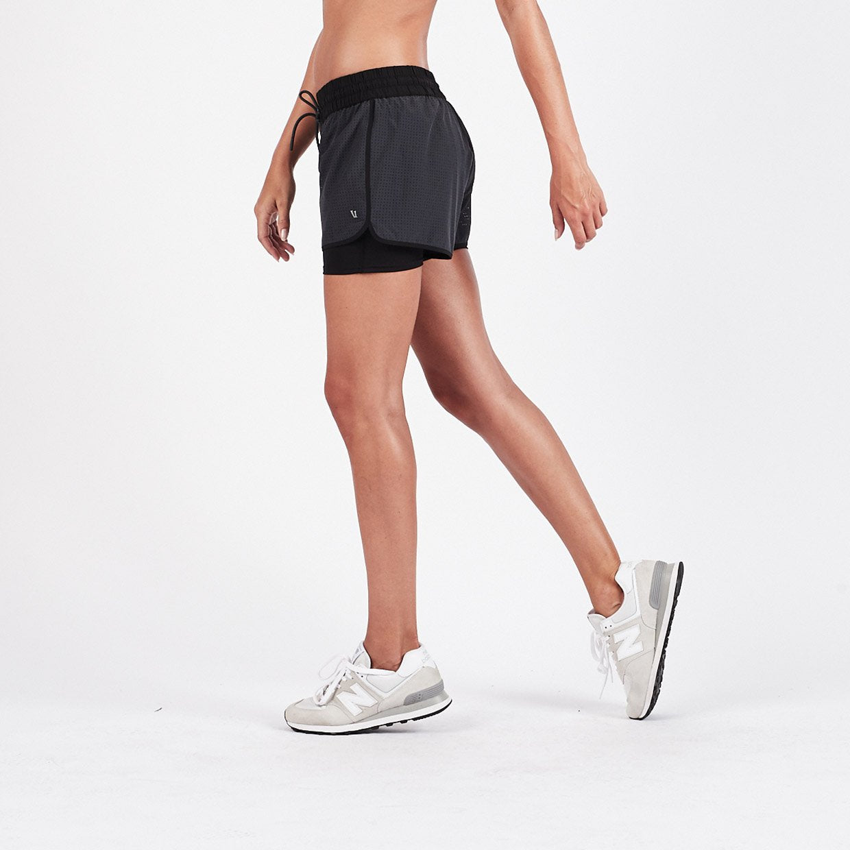Breeze Performance Short | Charcoal - Image 2
