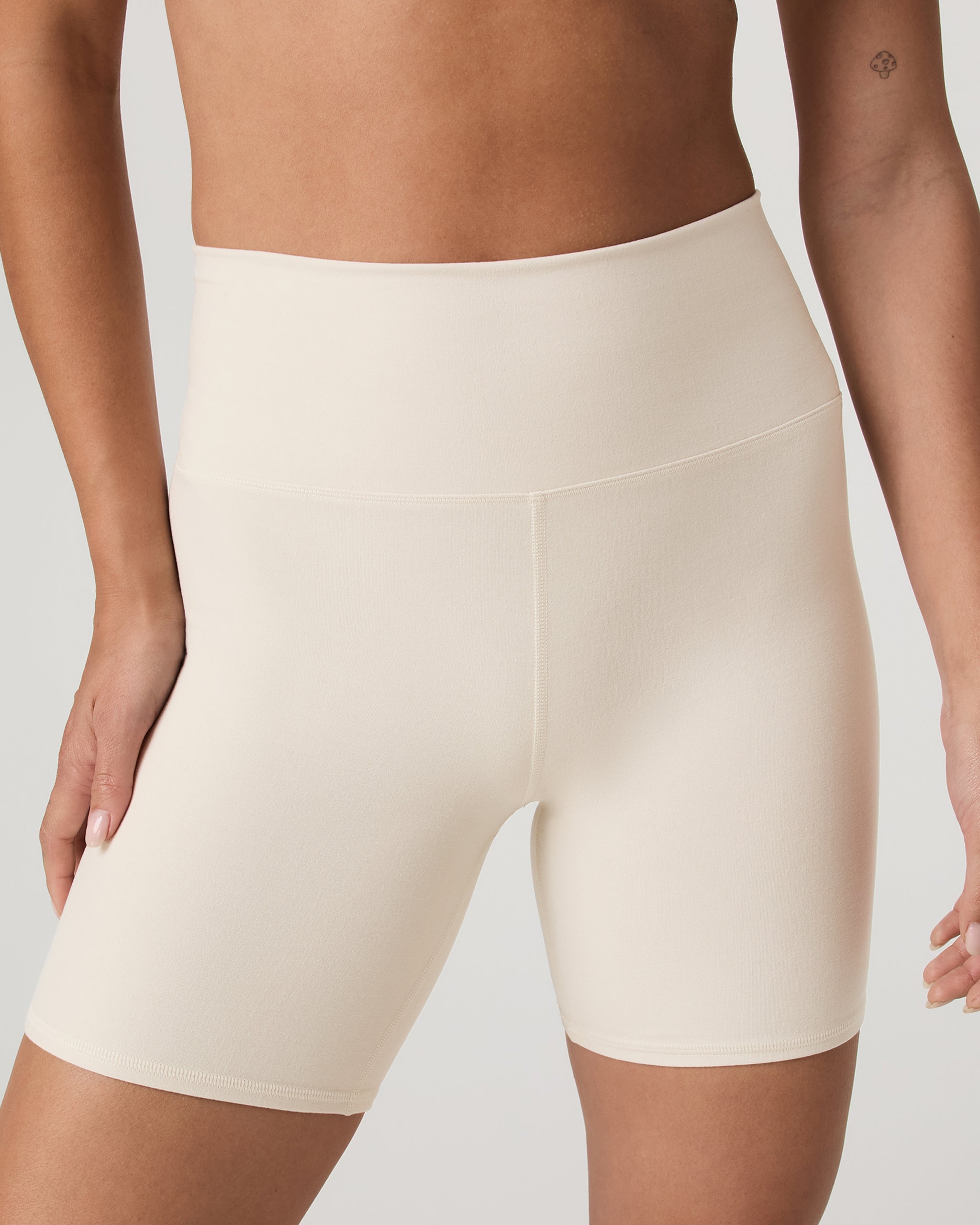Clean Elevation Shorty 6 | Bone Heather - Image 5