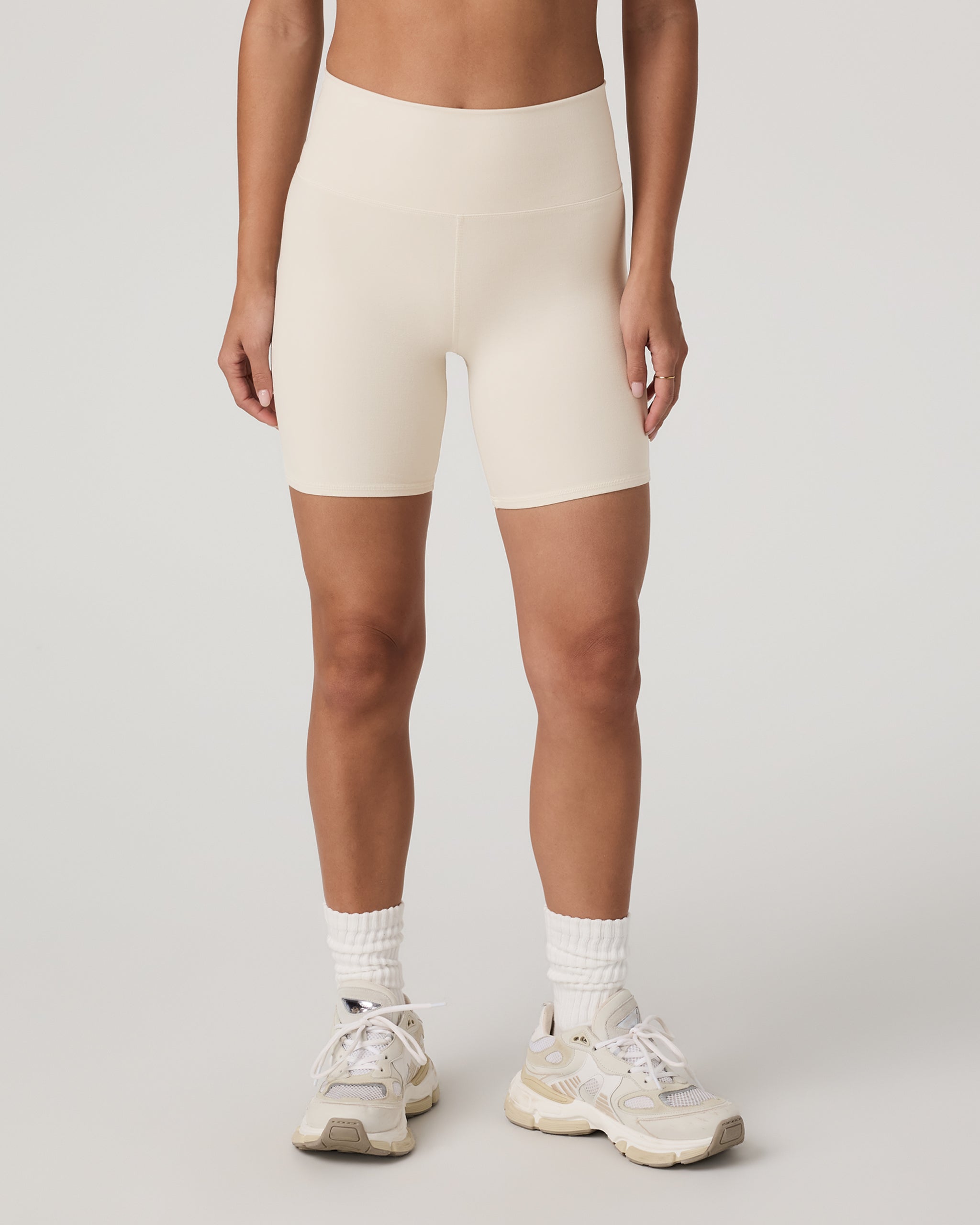 Clean Elevation Shorty 6 | Bone Heather