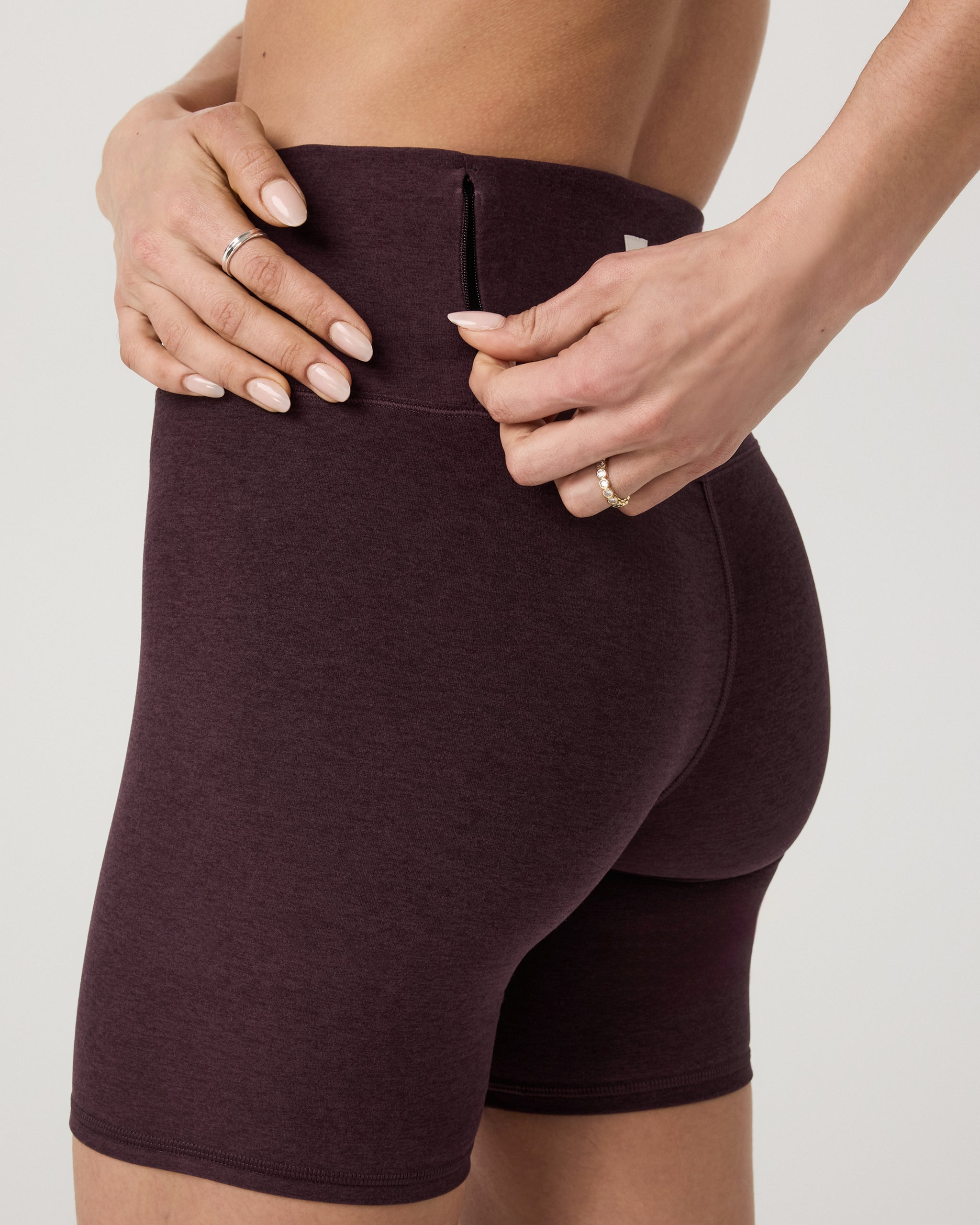 Clean Elevation Shorty 6 | Raisin Heather - Image 4