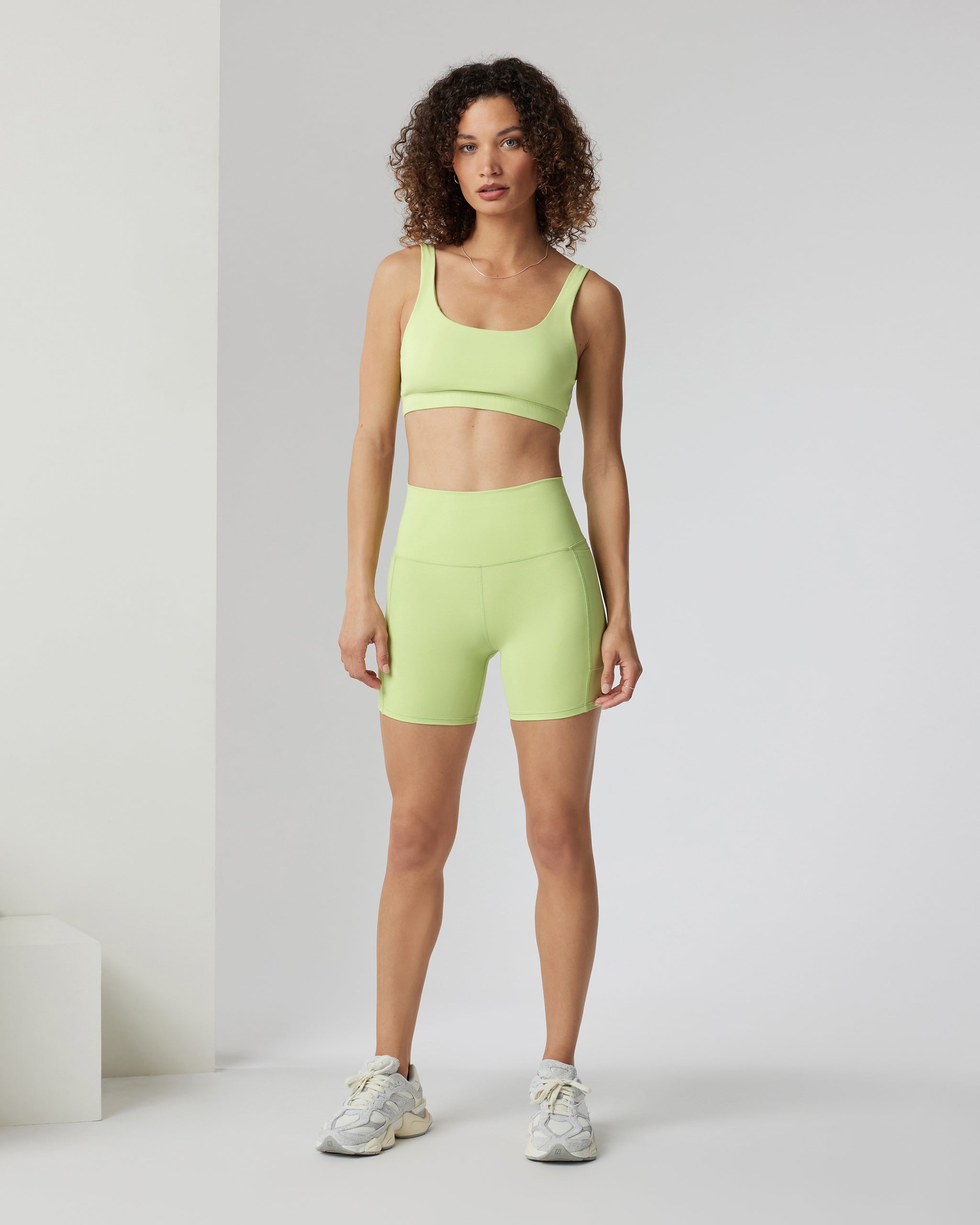 Studio Pocket Short | Limone - Image 2