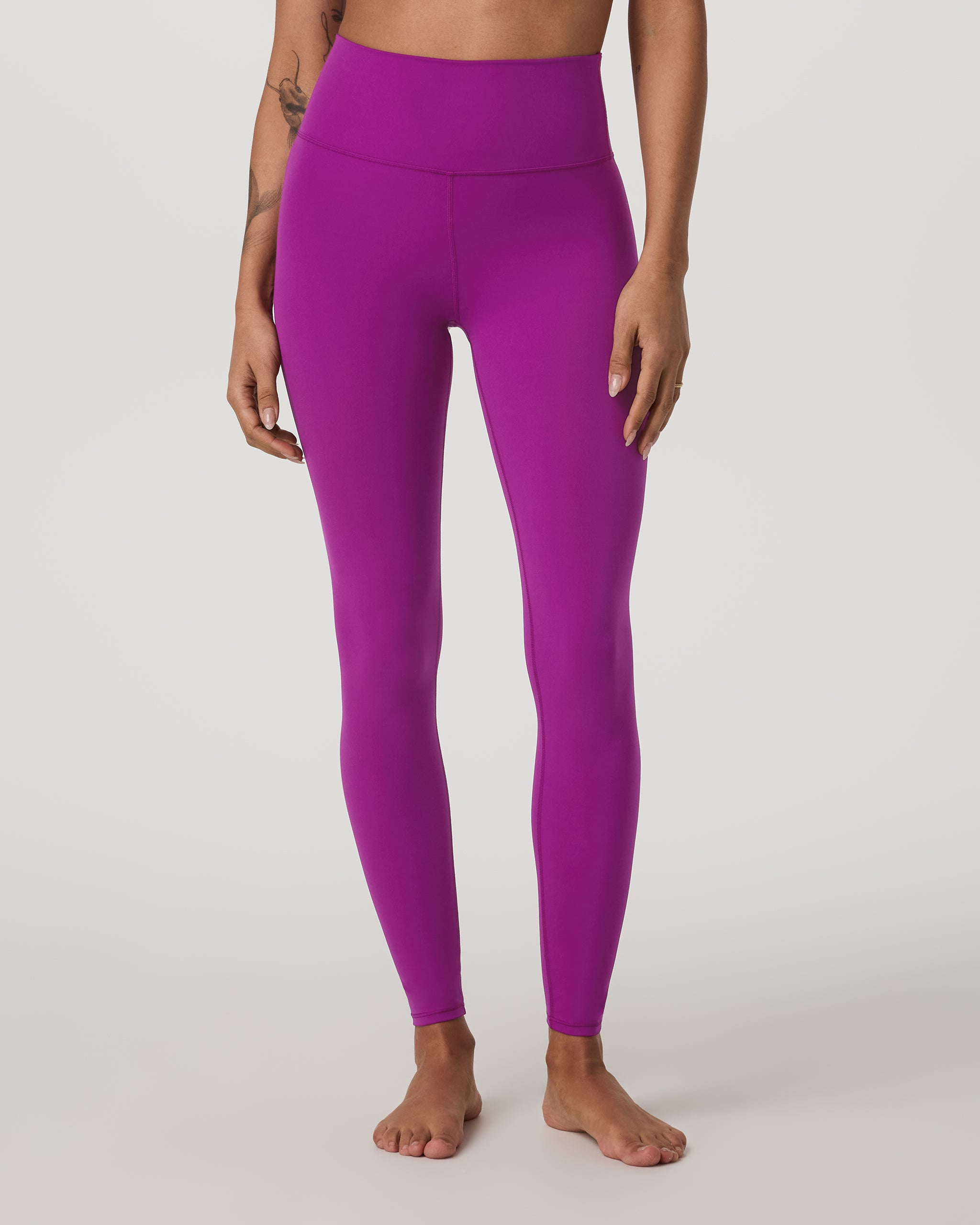 Vuori AllTheFeels™ Legging - Short | Magenta - Image 2