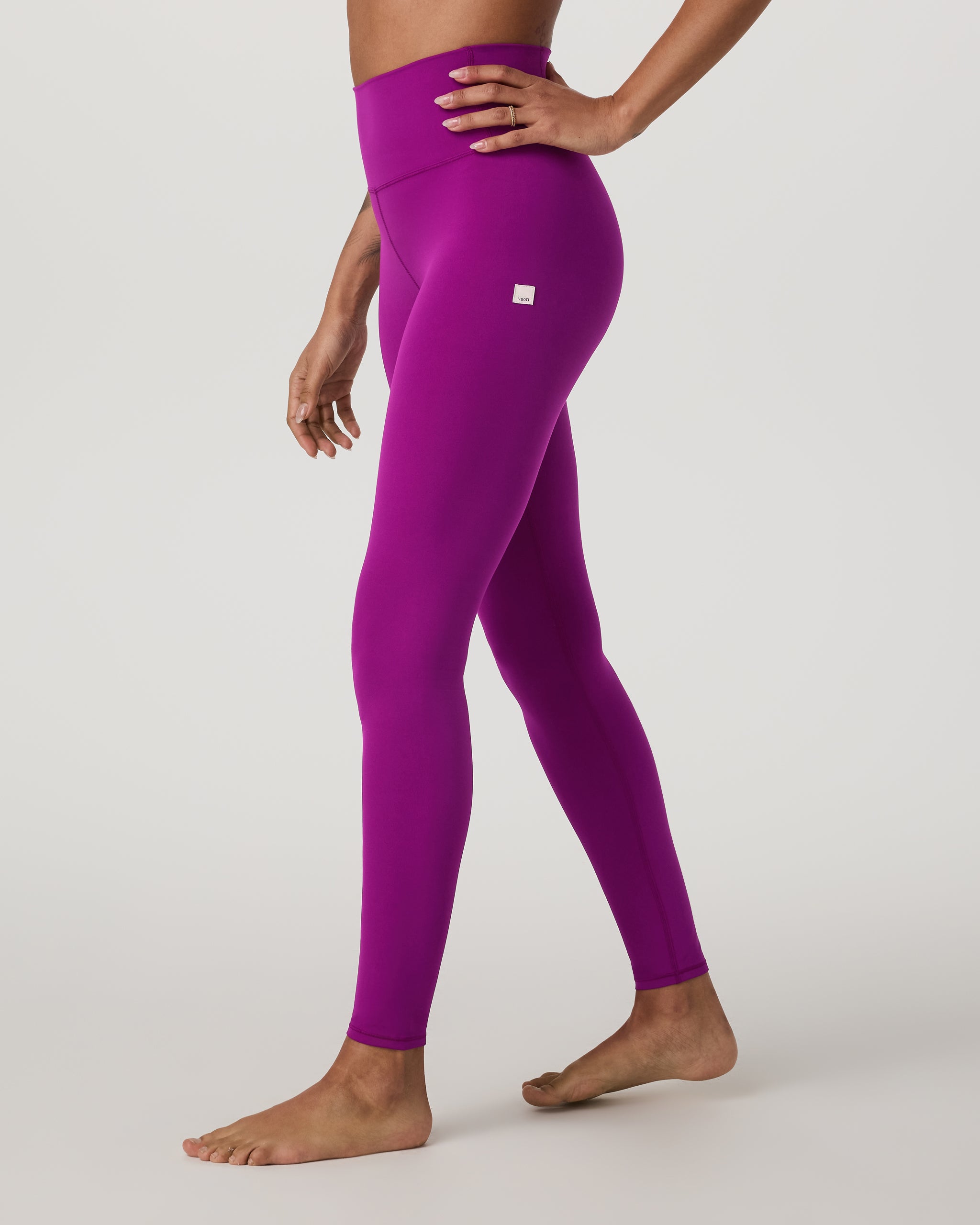 Vuori AllTheFeels™ Legging - Short | Magenta - Image 5