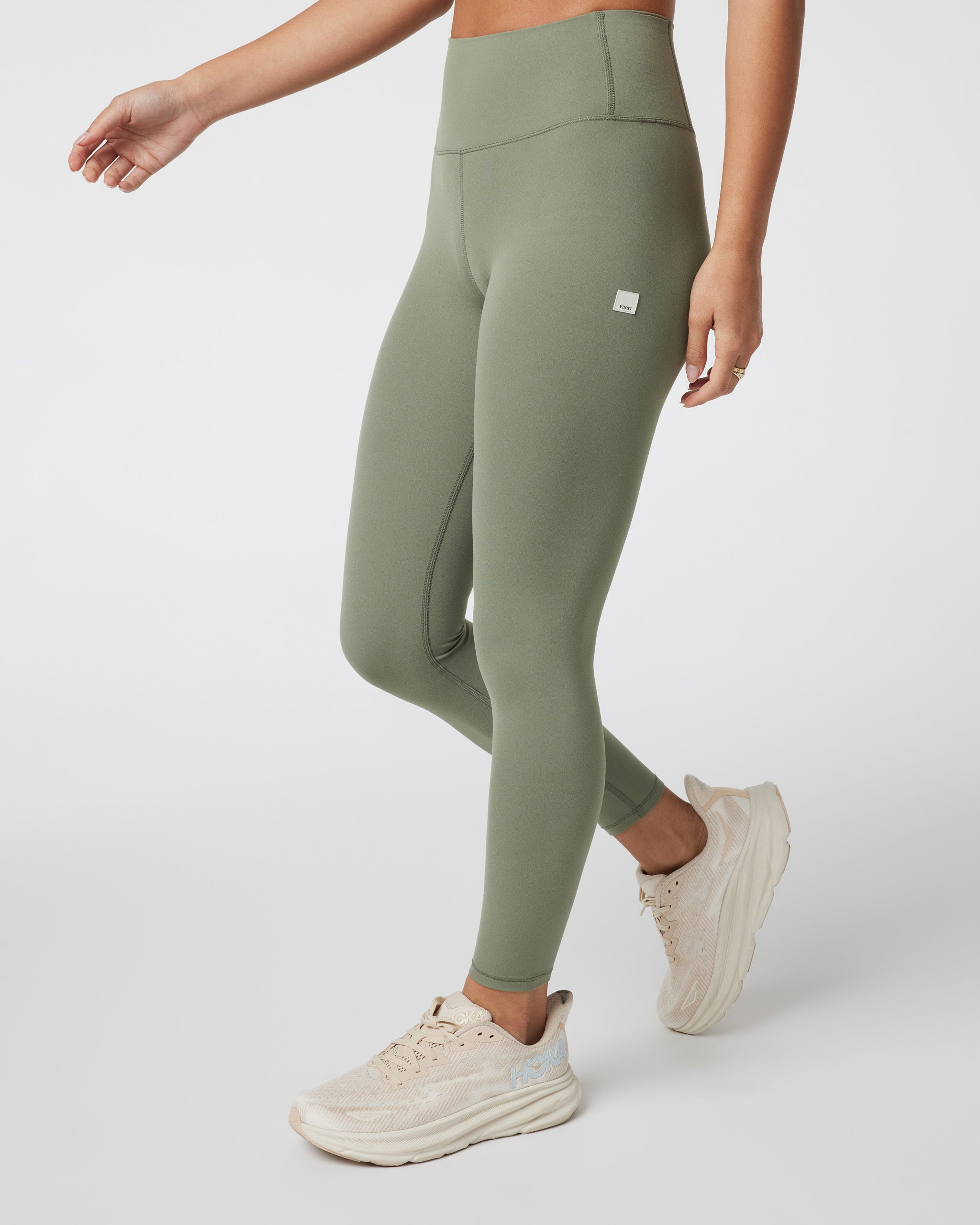Vuori AllTheFeels™ Legging - Short | Pistachio - Image 3