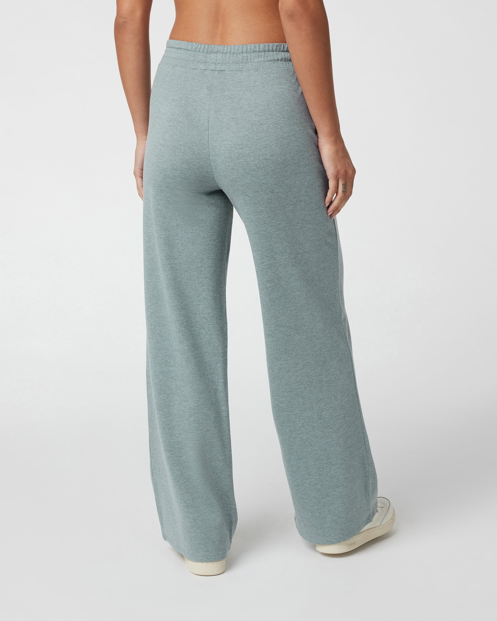 Halo Essential Wideleg Pant - Short | Vintage Pistachio Heather - Image 3